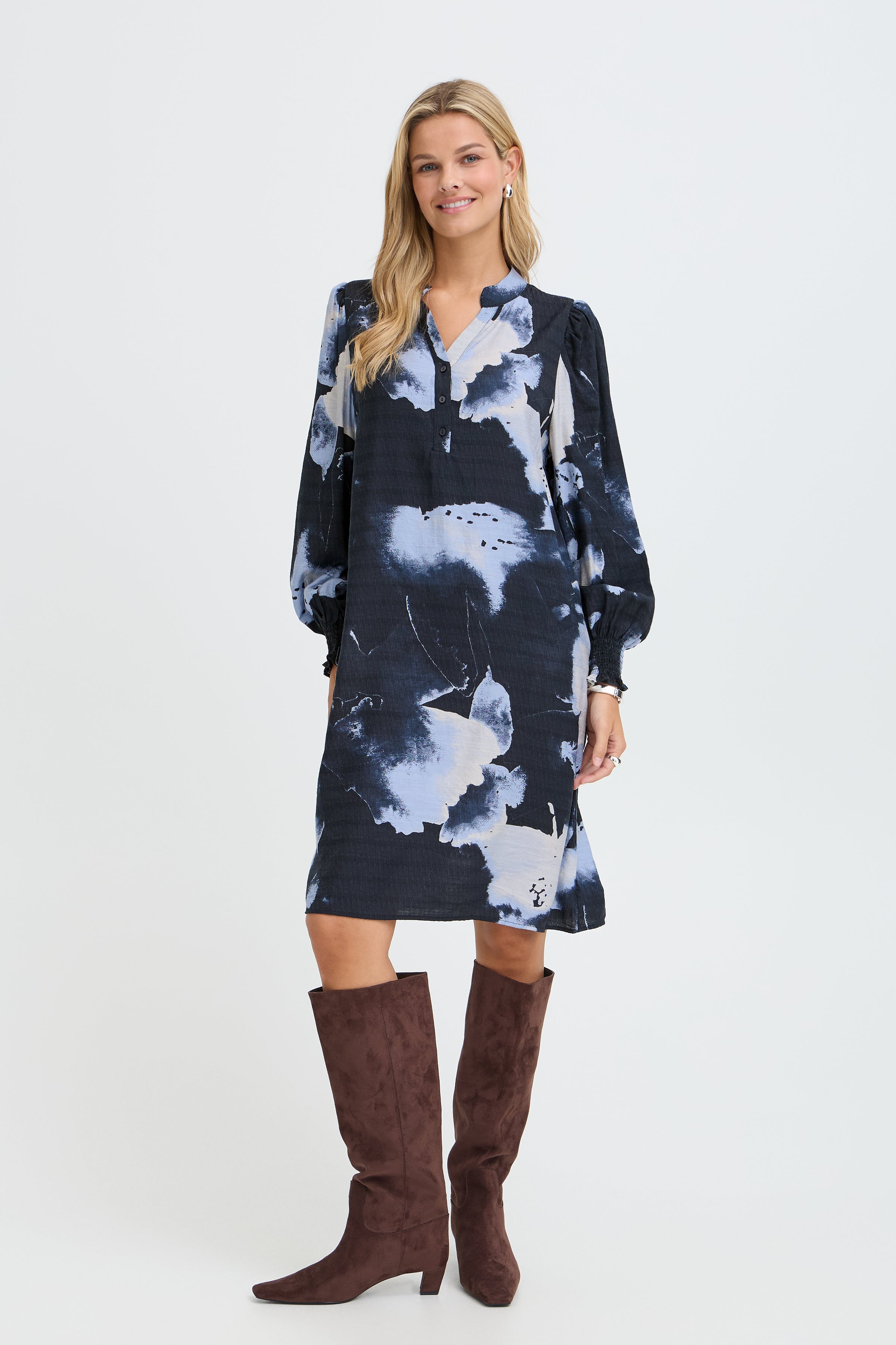 FRARIANA Klänning LOOKBOOK FRONT 20616227-900016612