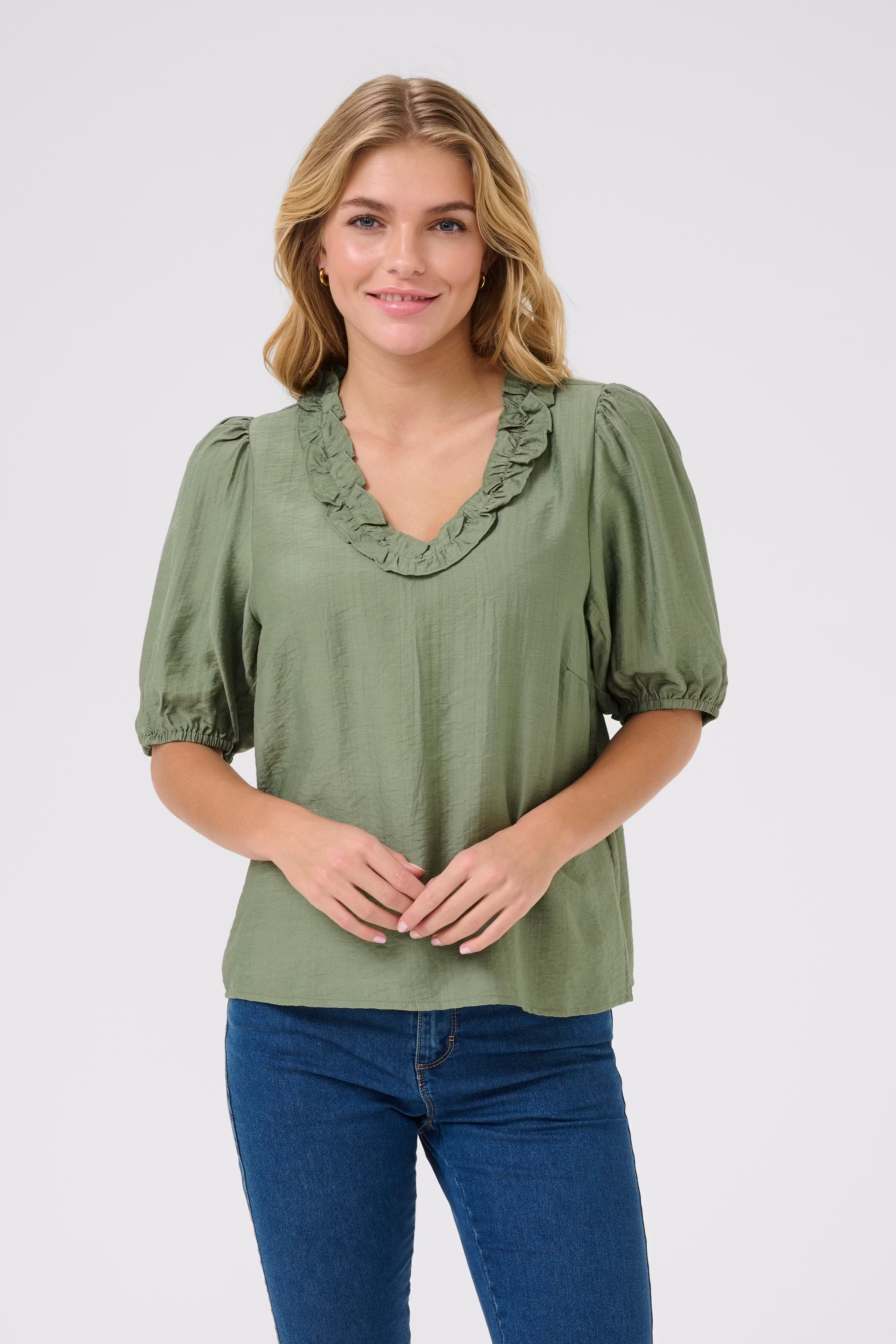 KAmariana Blouse LOOKBOOK FRONT 10510442-170115