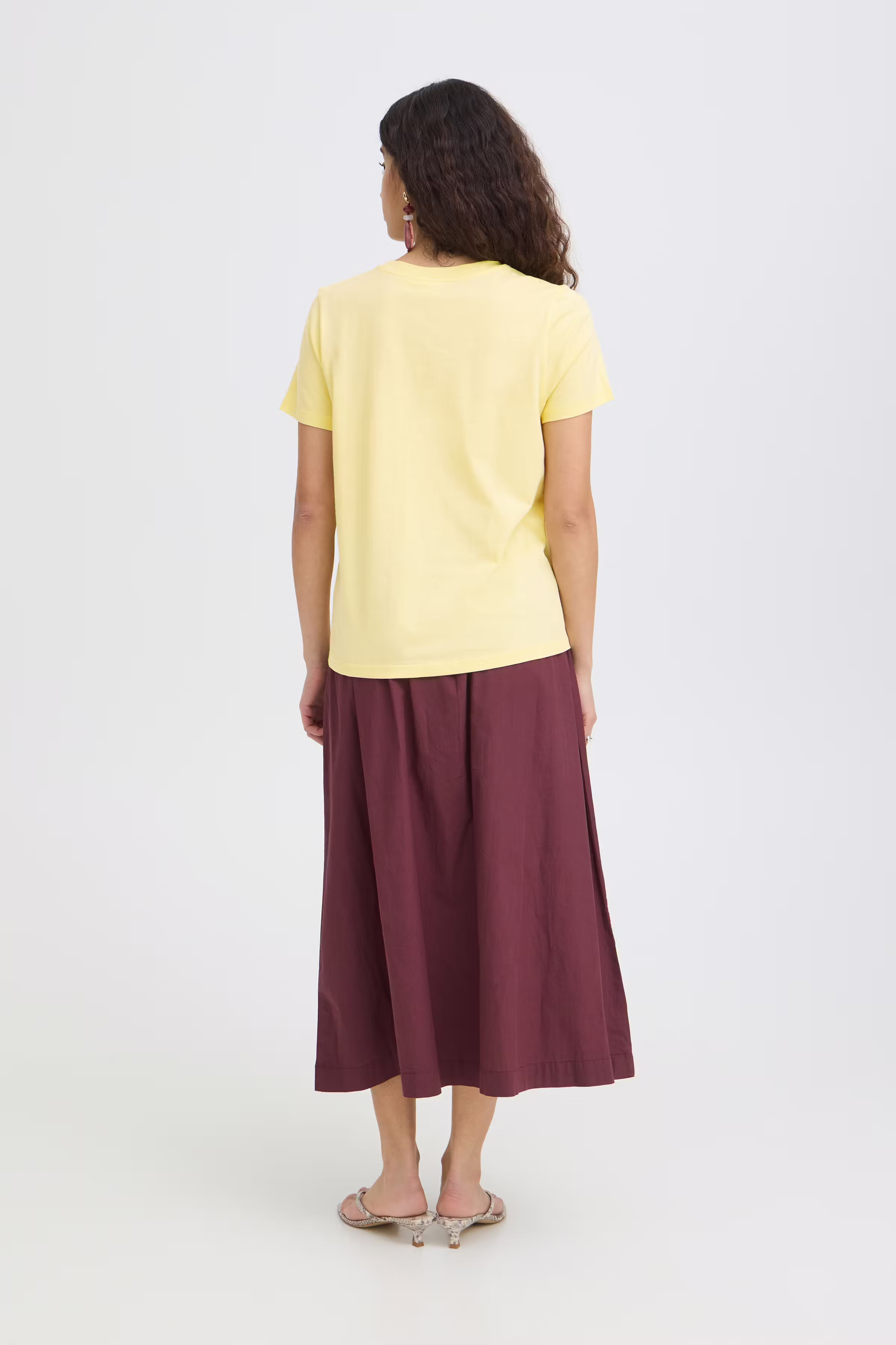 IHCAMINNA T-shirt LOOKBOOK BACK 20125984-900007488