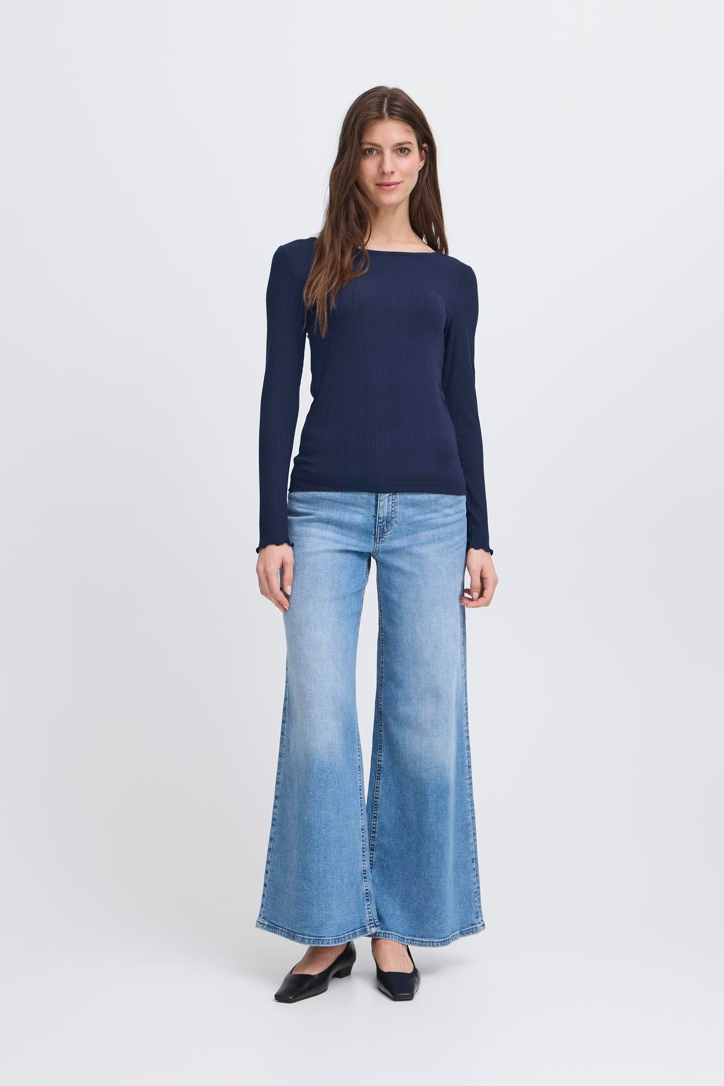 IHCELLA Long sleeved T-shirt LOOKBOOK FRONT 20122819-194010