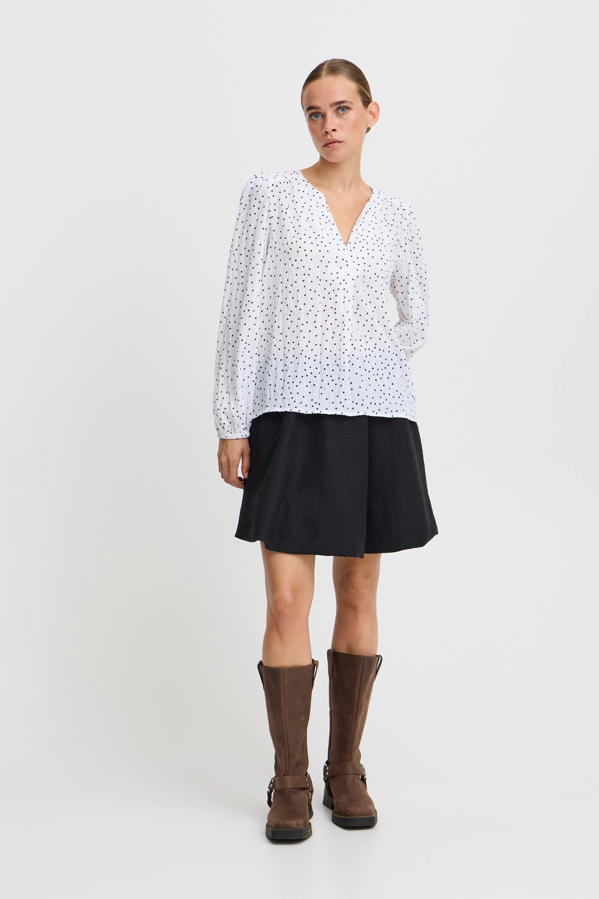IXHILDA Rok LOOKBOOK FRONT 20123571-194008