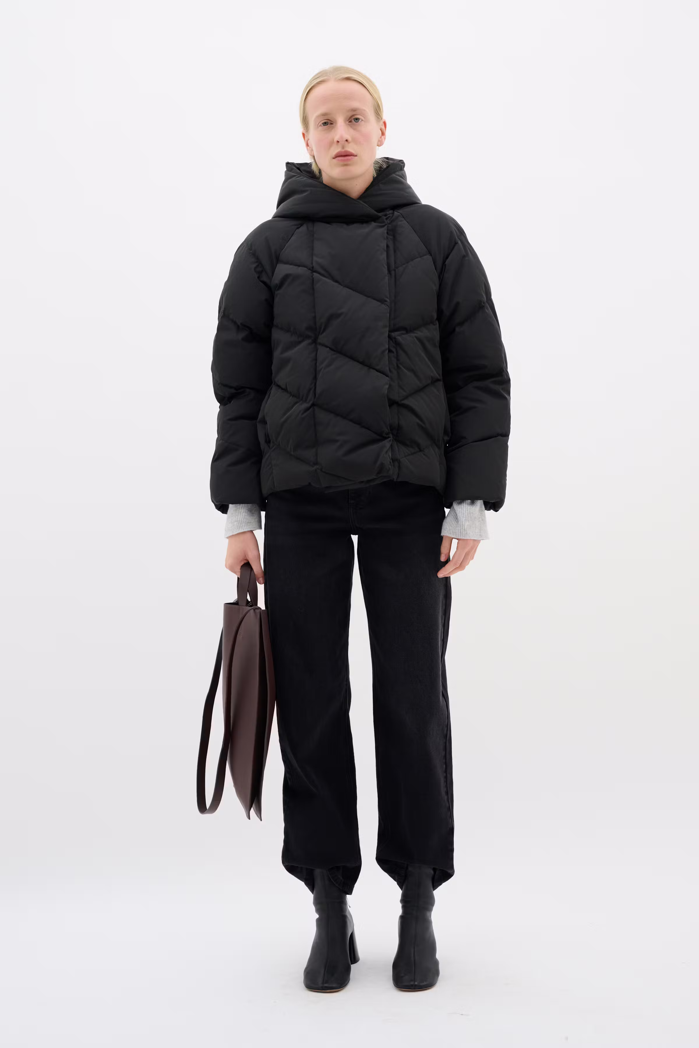 YazIW dun Kåpe LOOKBOOK FRONT 30110619-194008