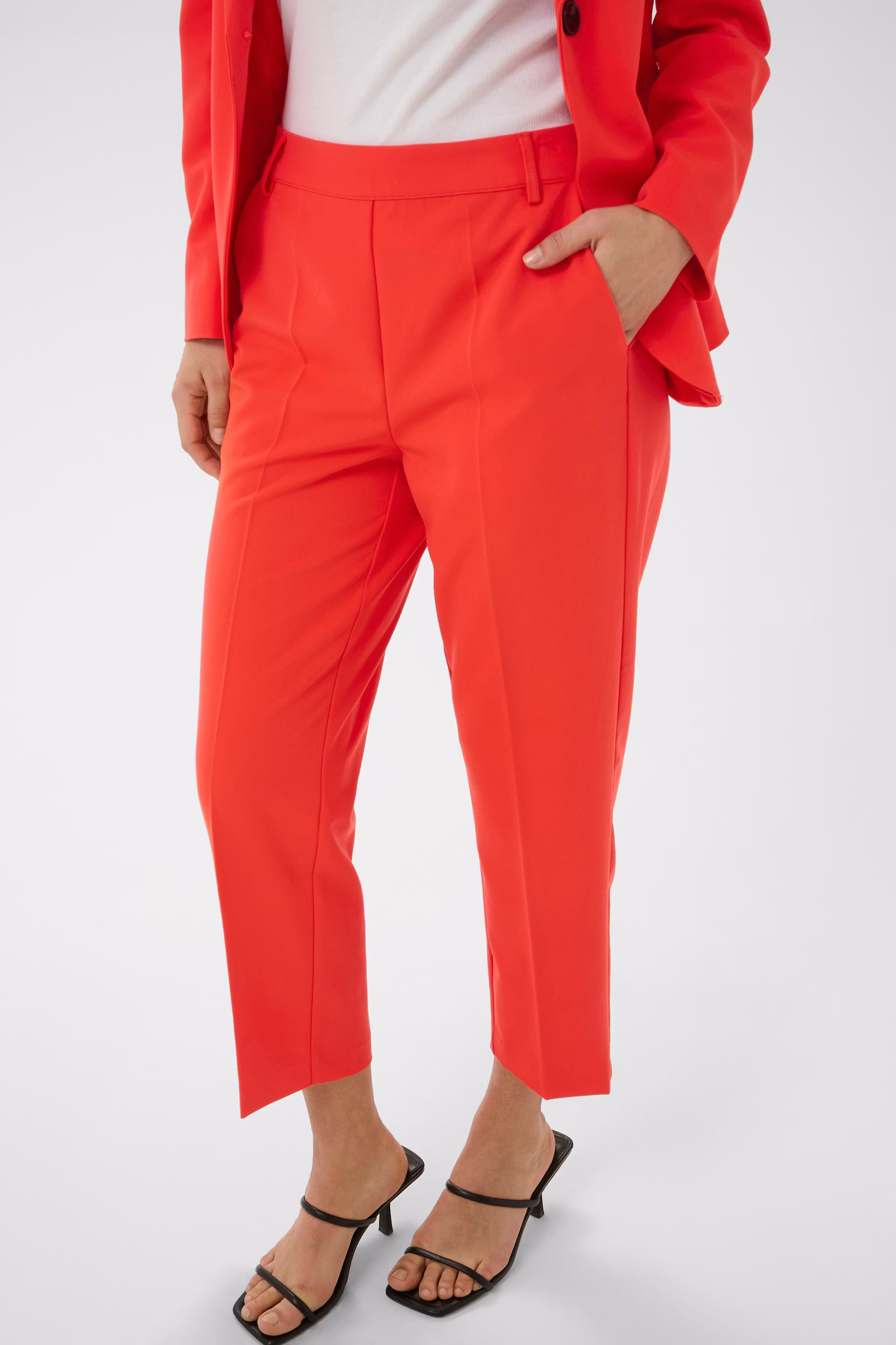 KAsakura Trousers LOOKBOOK DETAIL 10506127-171664