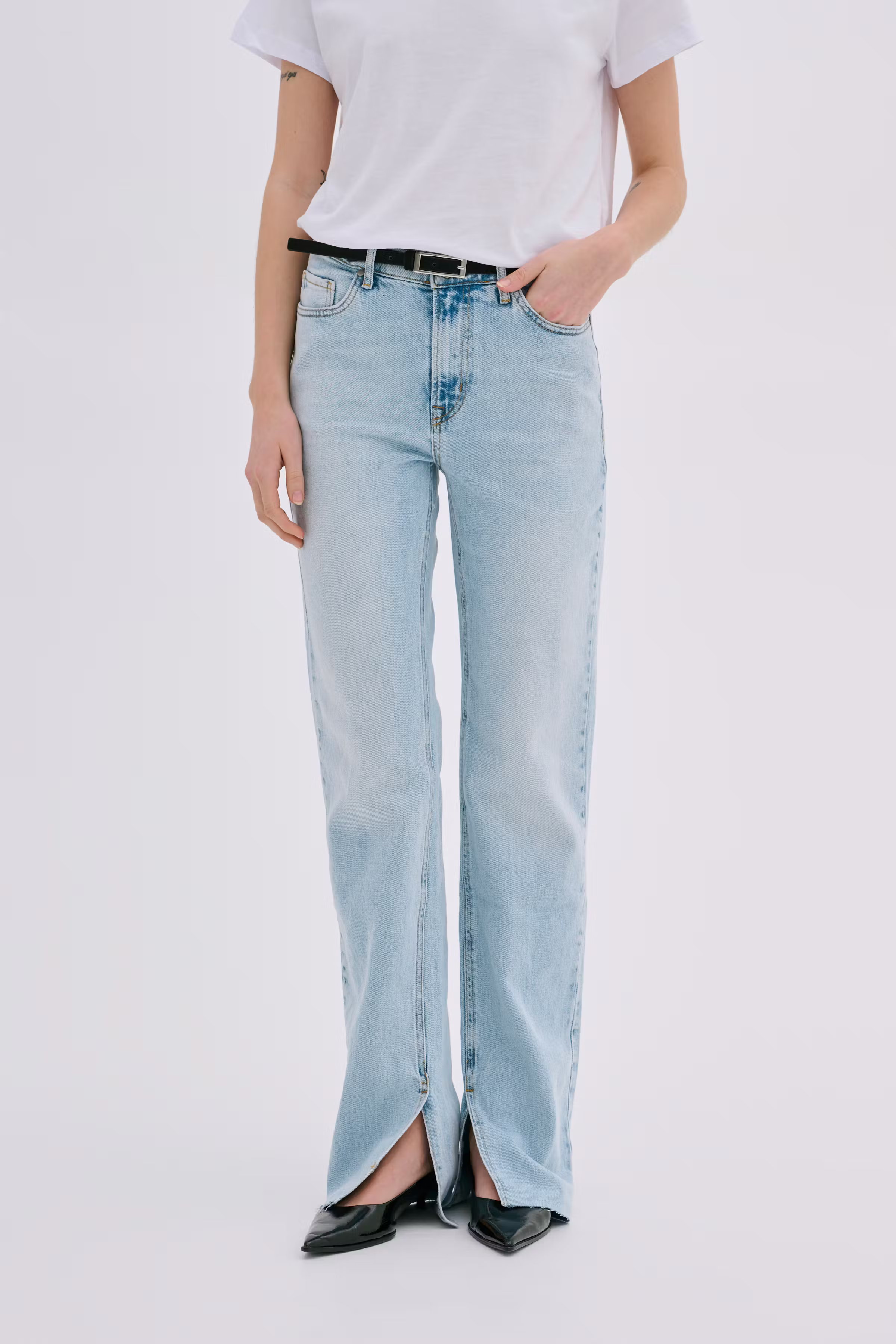 DaisyMW Straight jeans LOOKBOOK FRONT 10704233-100046