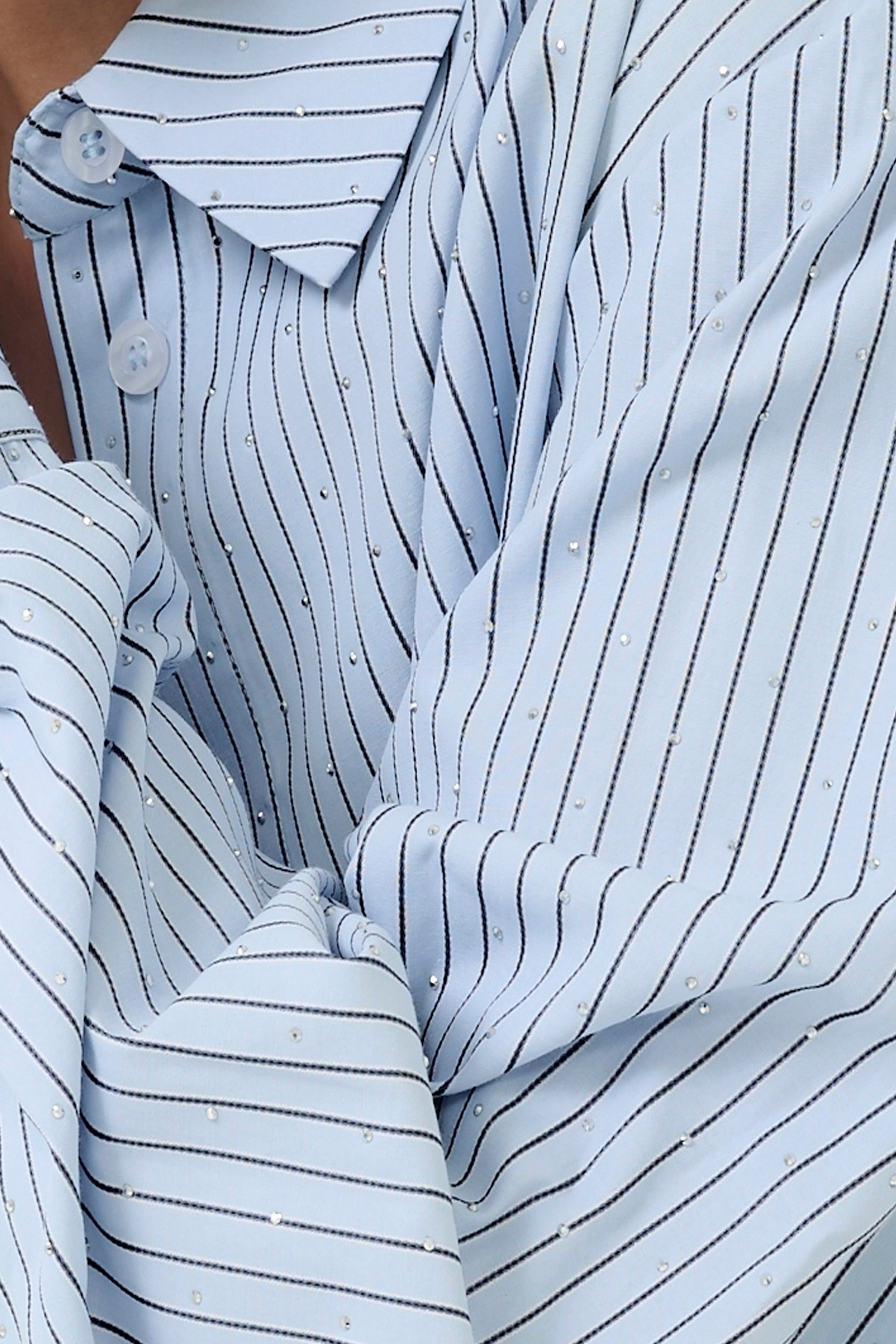 KAvictoria Shirt LOOKBOOK BACK 10510585-108231