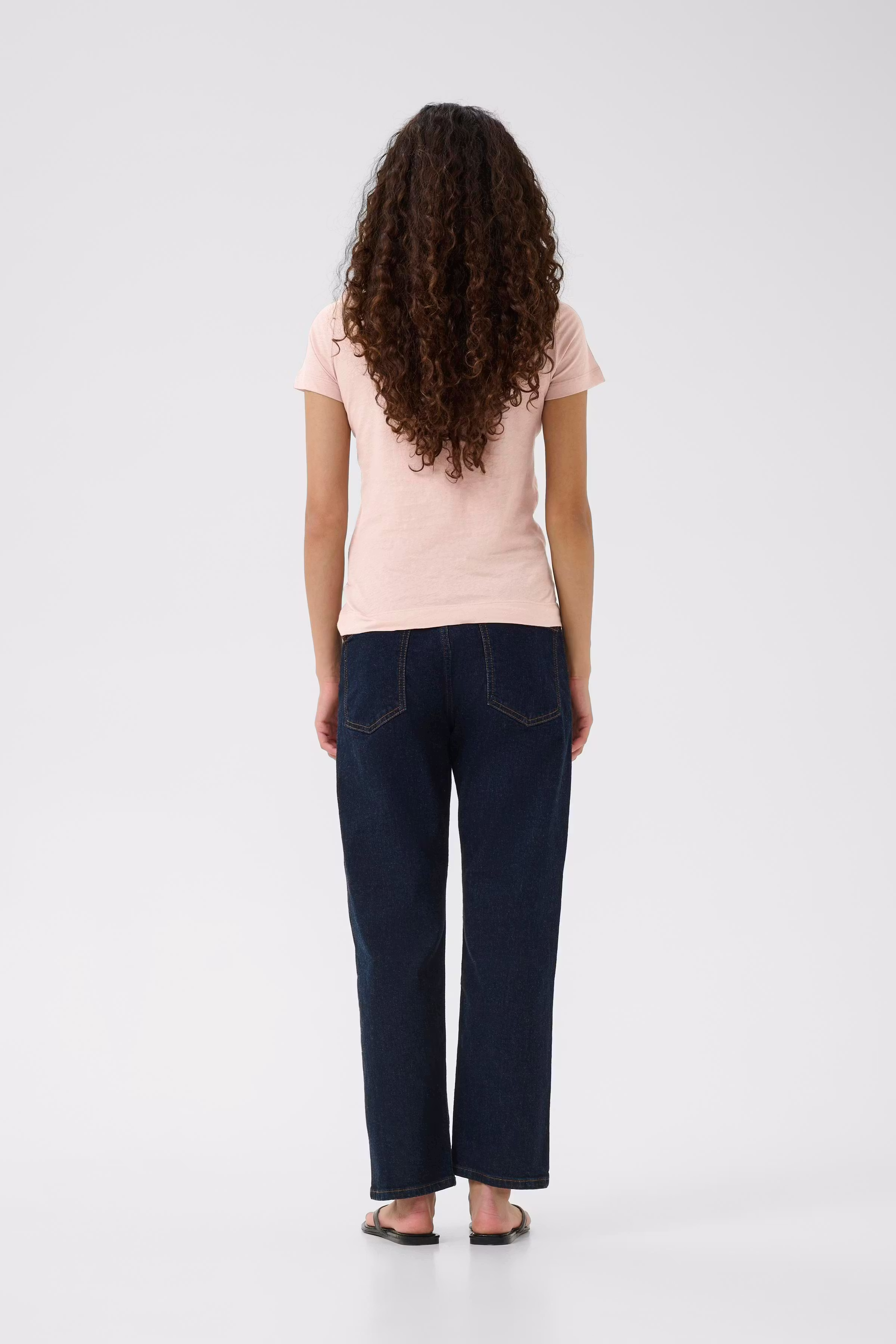 LegendIW Base SS T-shirt LOOKBOOK BACK 30109350-161509