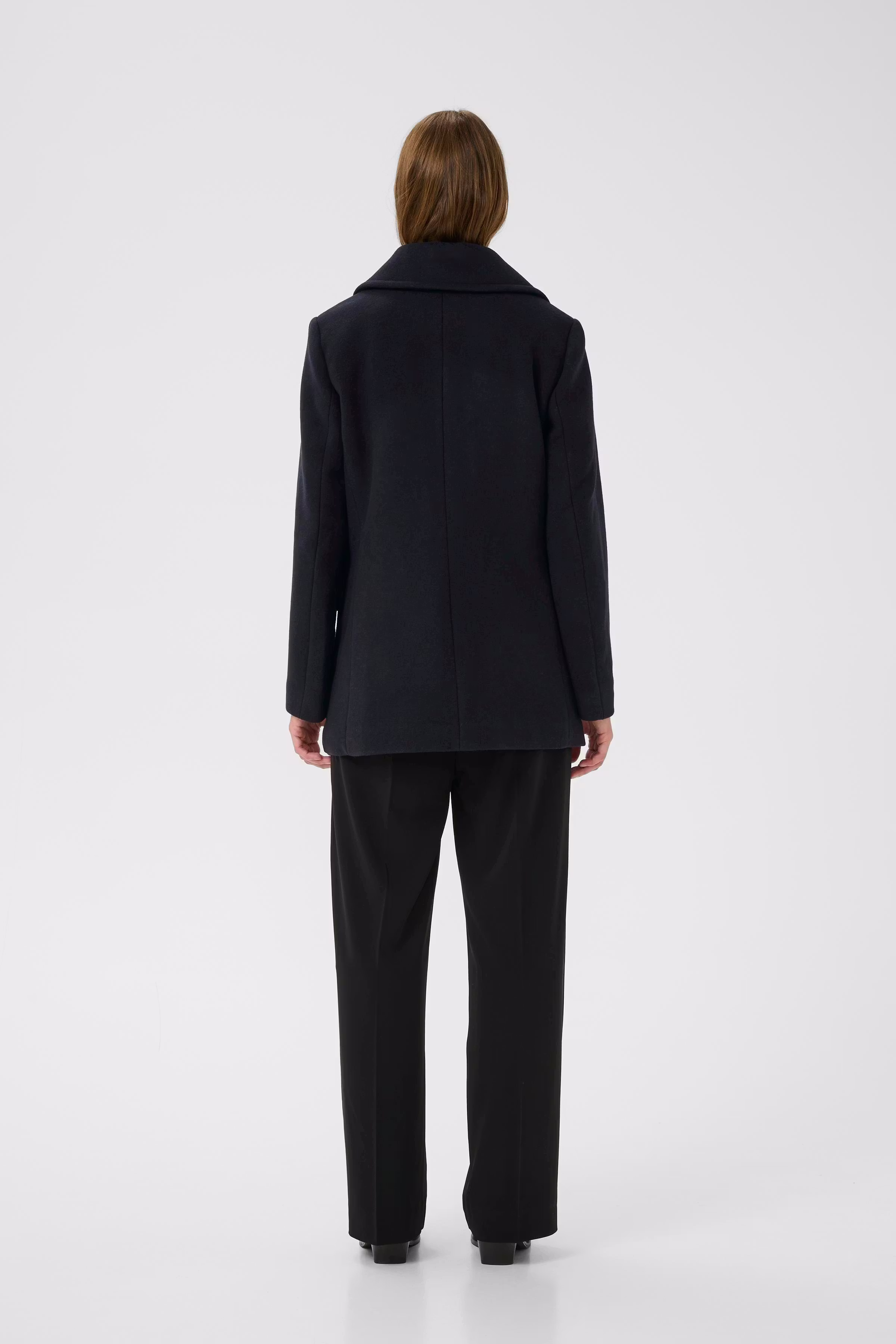 PerryIW Frakke LOOKBOOK BACK 30110809-300005