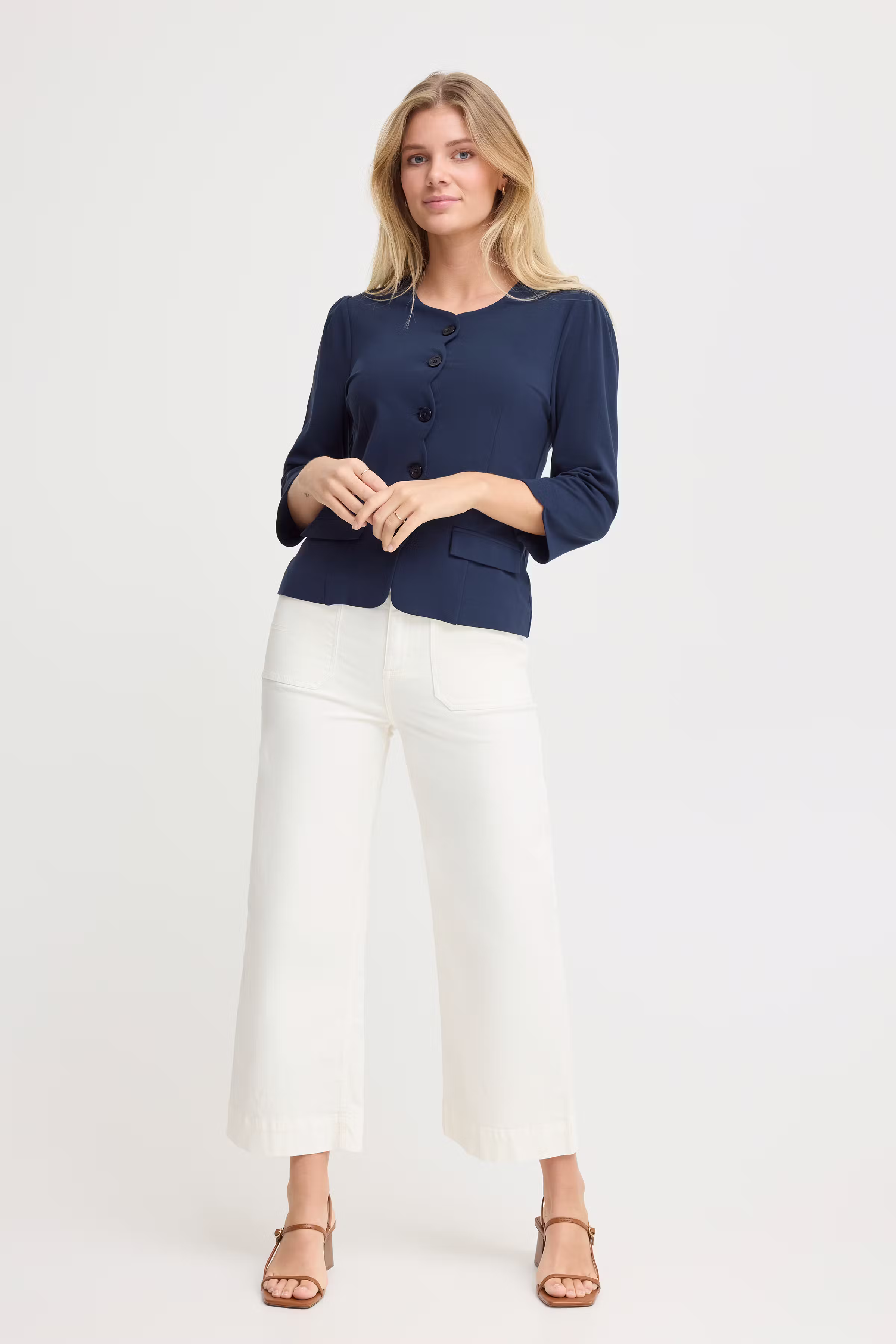 FRMILO Blazer LOOKBOOK FRONT 20615822-193923