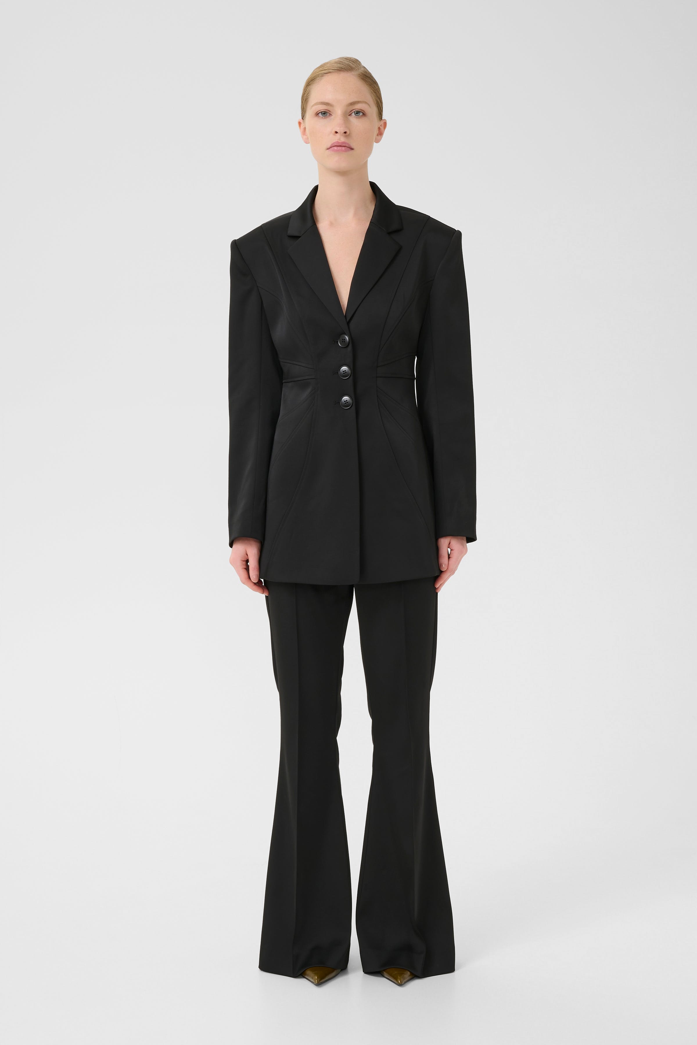 GZlatia Broek LOOKBOOK FRONT 10910705-100017