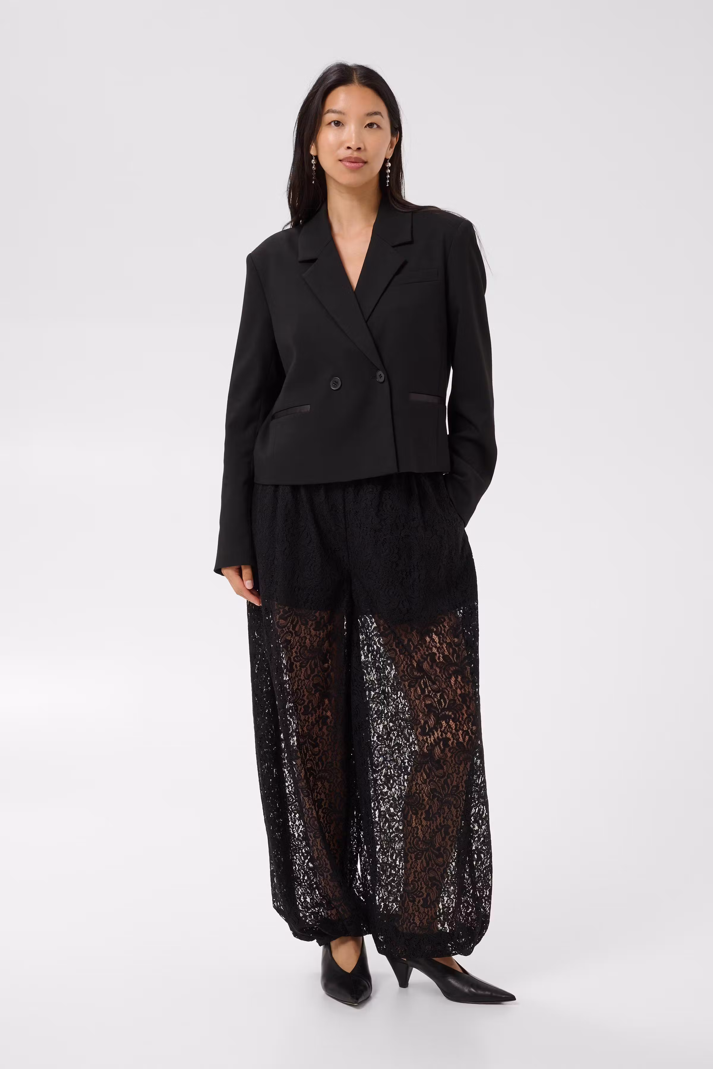 DechenPW Bukser LOOKBOOK FRONT 30310946-194008
