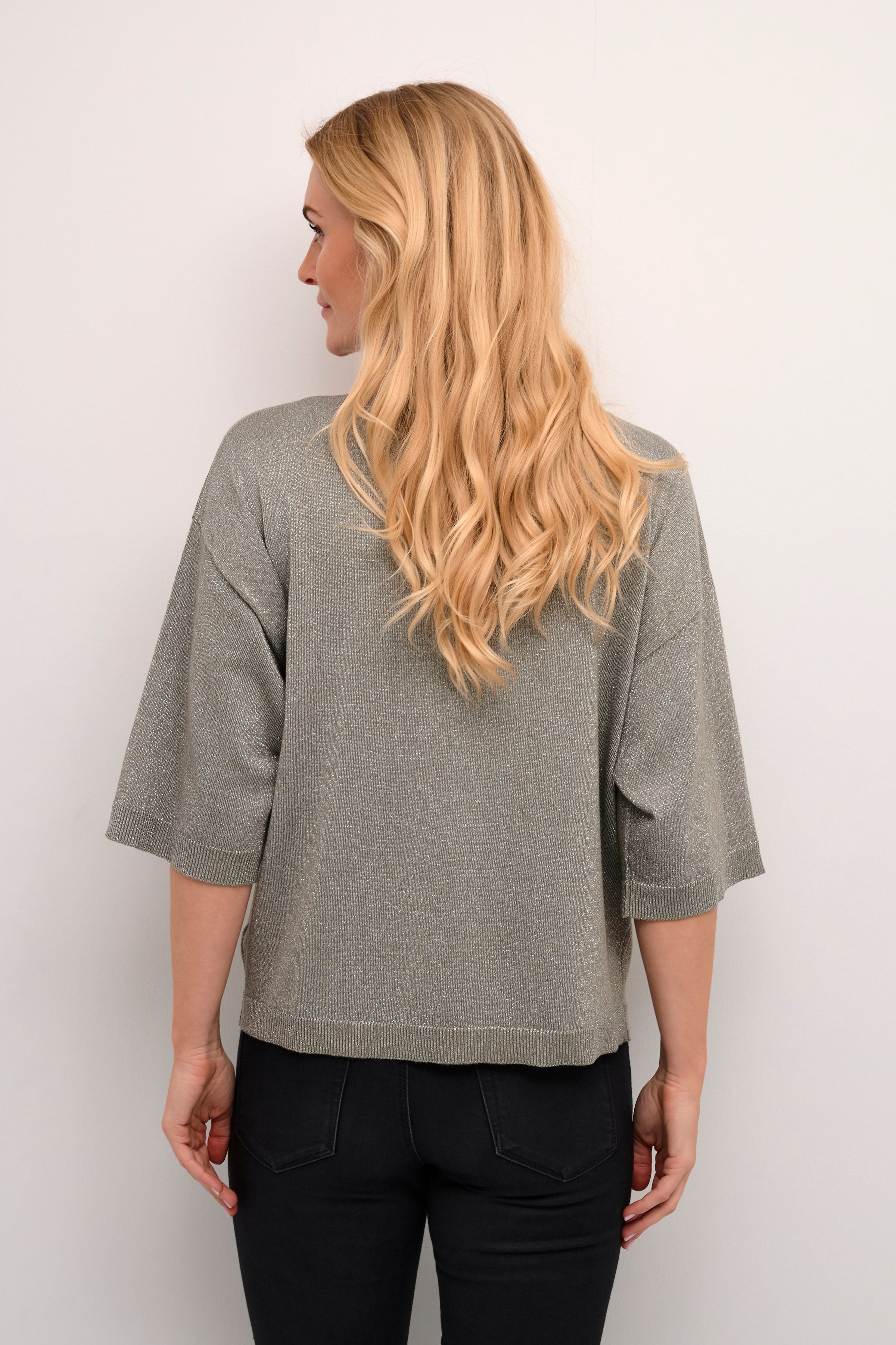 KAregina Vest LOOKBOOK BACK 10508618-170613