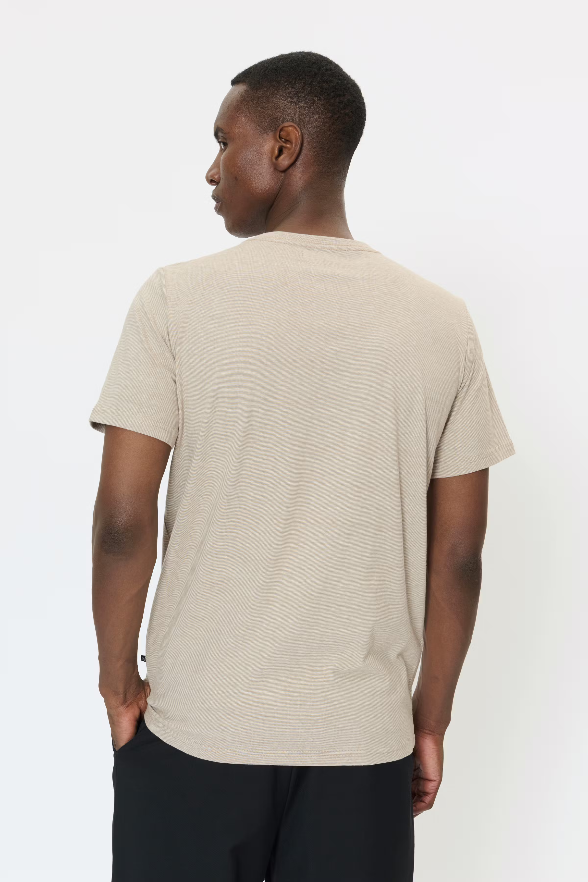 Jermane T-shirt LOOKBOOK BACK 30203907-181017