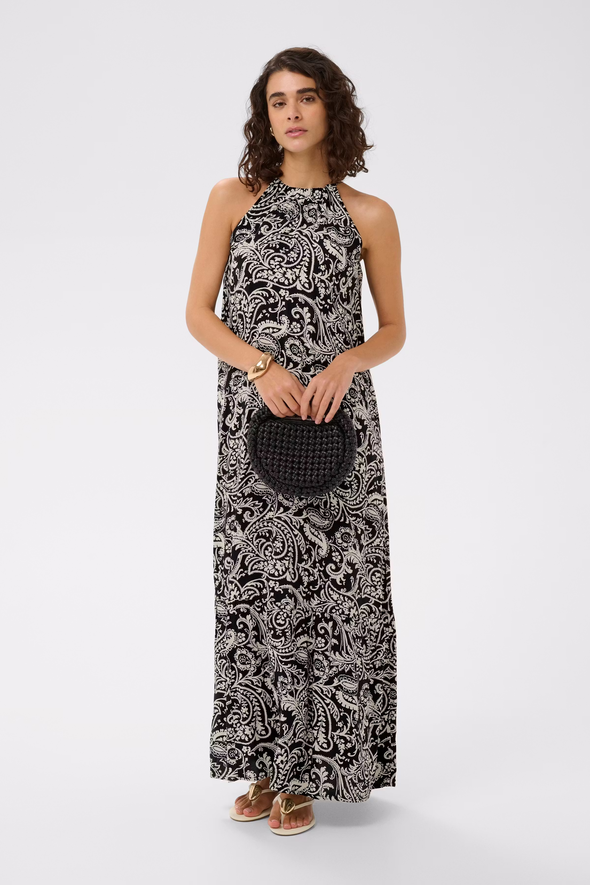 KAbella Kjole LOOKBOOK FRONT 10511525-109282
