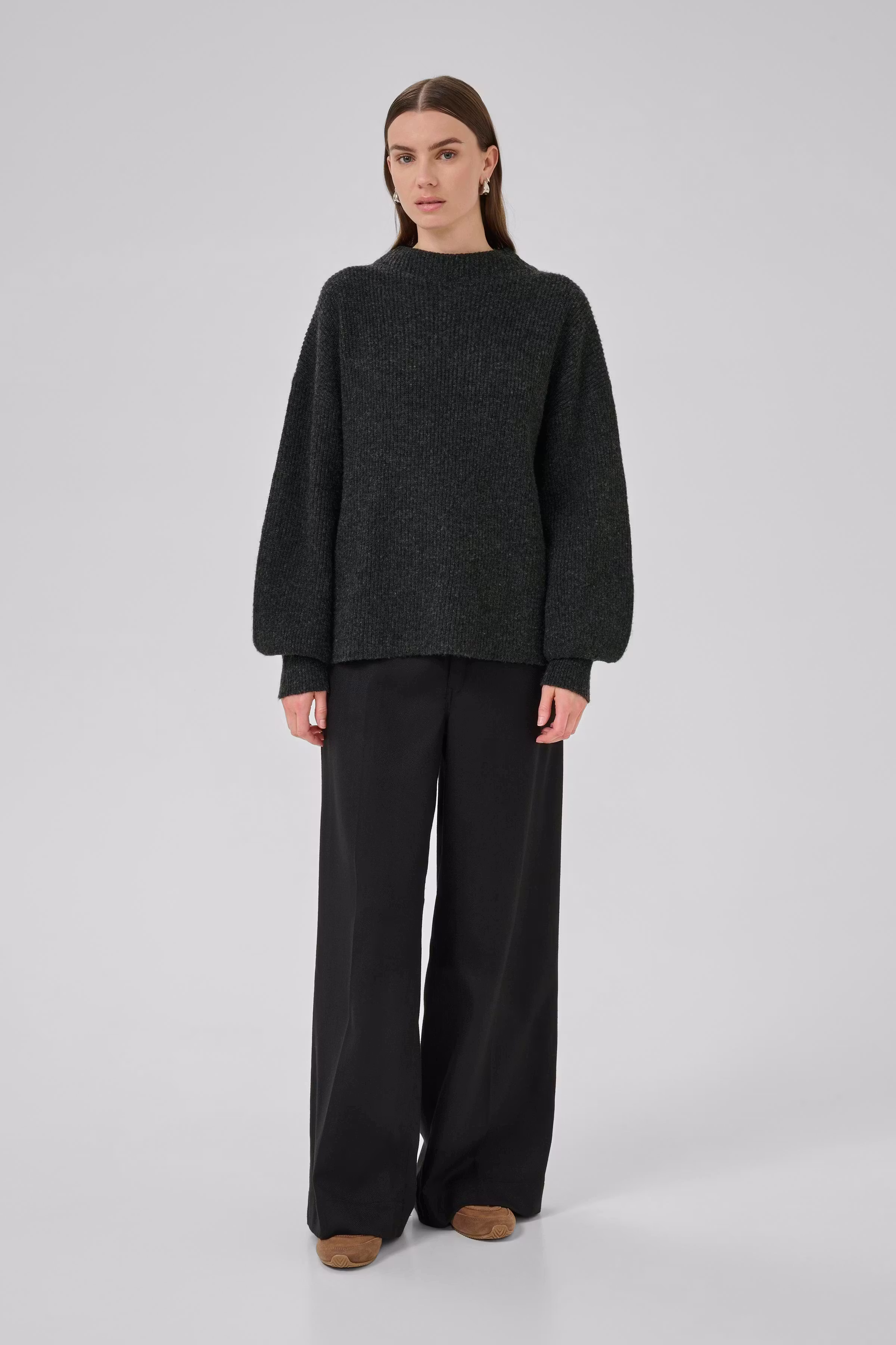 PalomaMW Pullover LOOKBOOK FRONT 10705300-100379