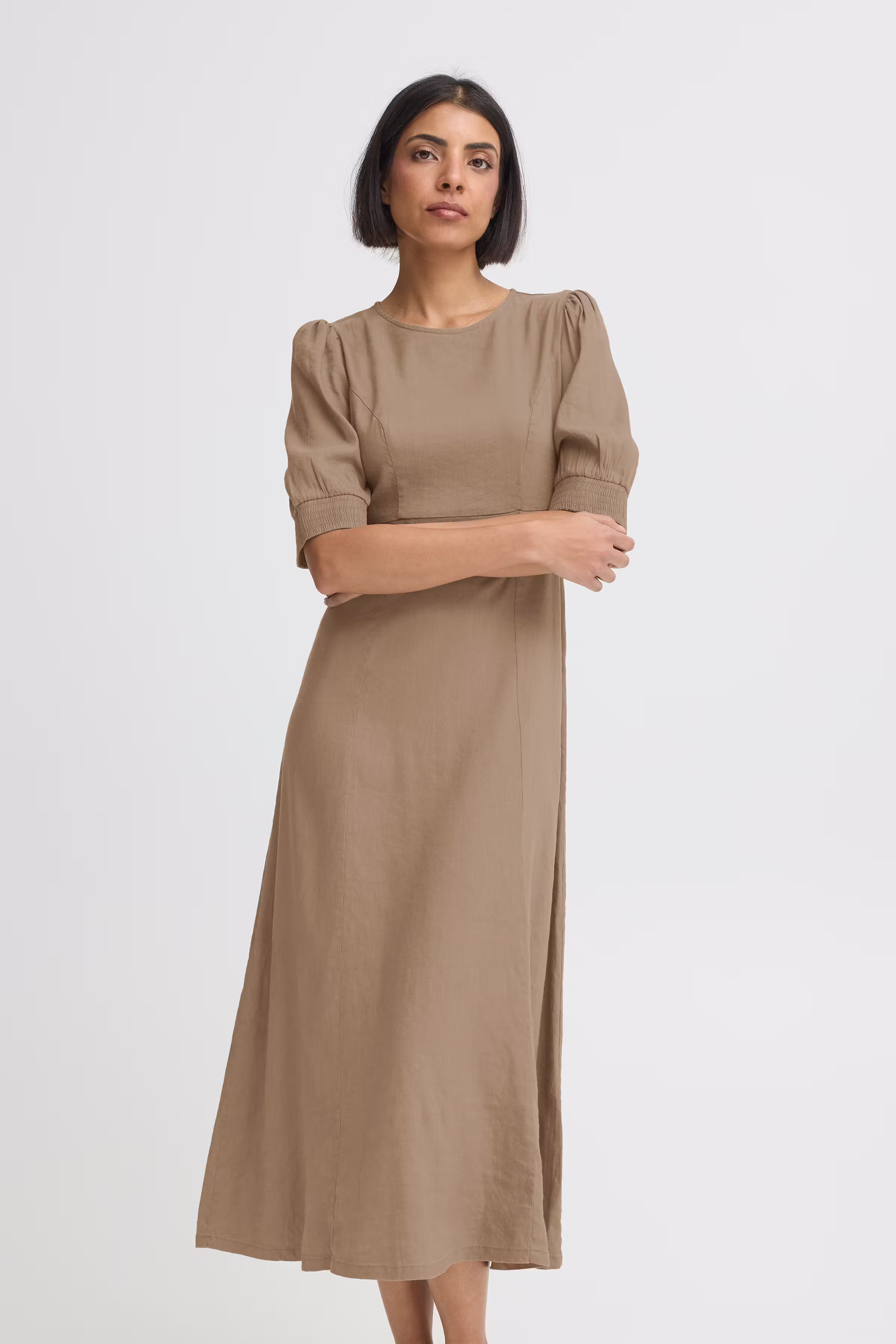 PZLUCA Kjole LOOKBOOK FRONT 50210429-181112