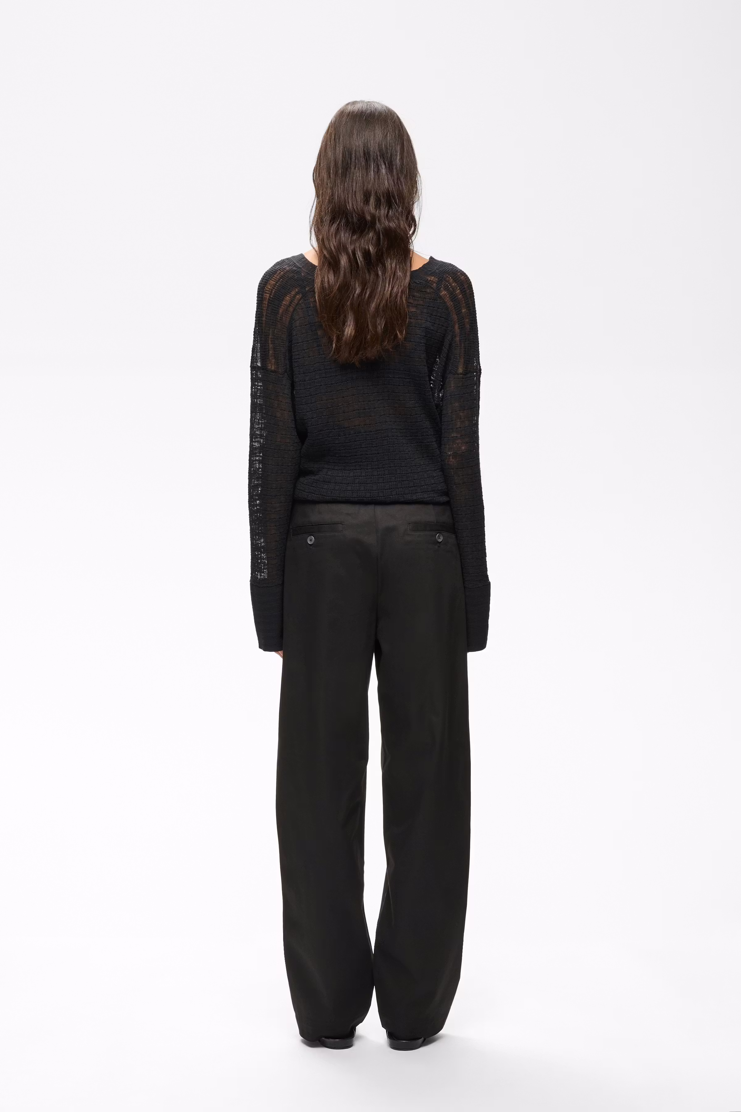 TinikkaIW Barrel Trousers LOOKBOOK BACK 30111163-194008