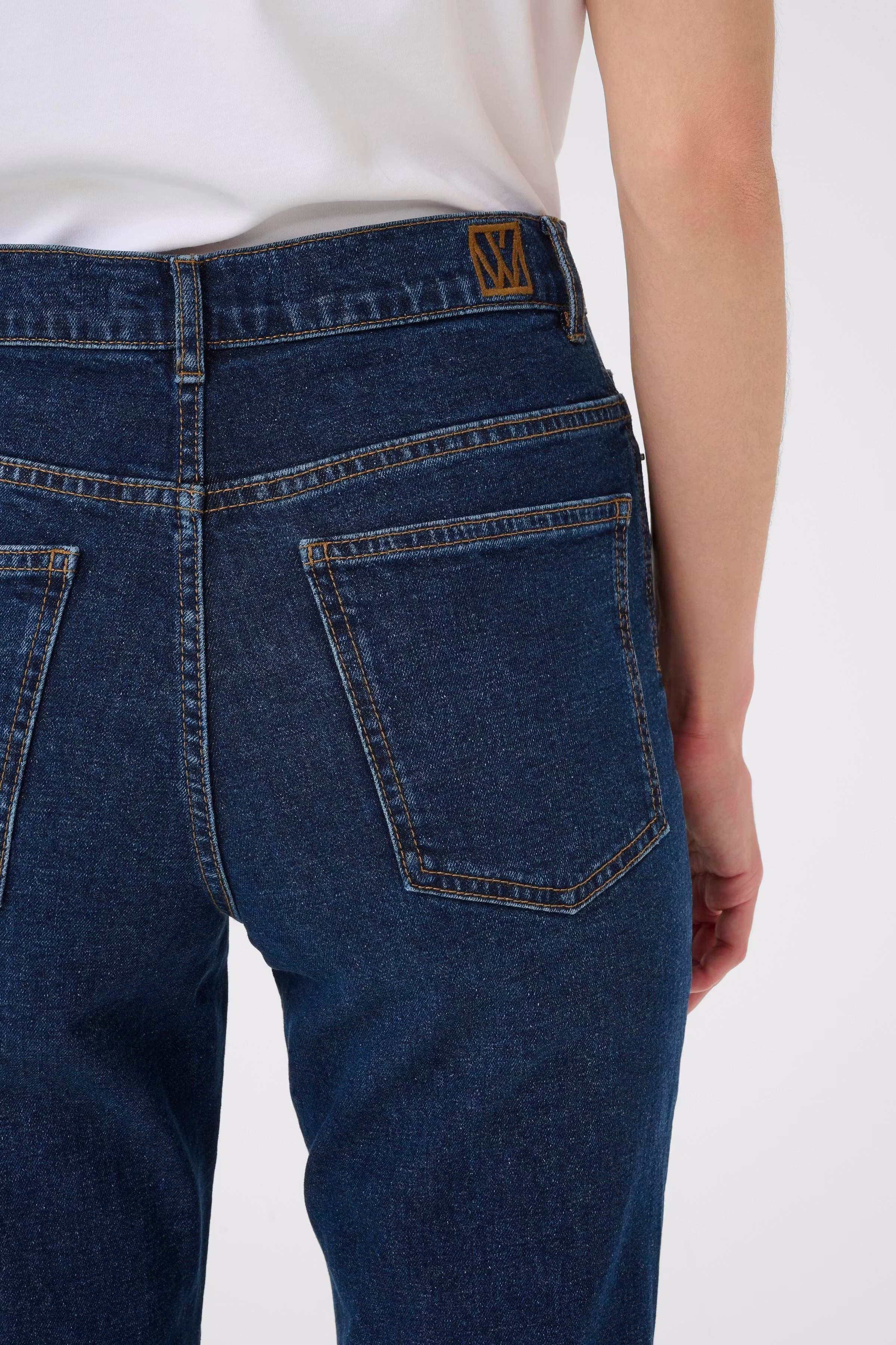 NanaIW Bootcut Jeans LOOKBOOK DETAIL 30110971-304092