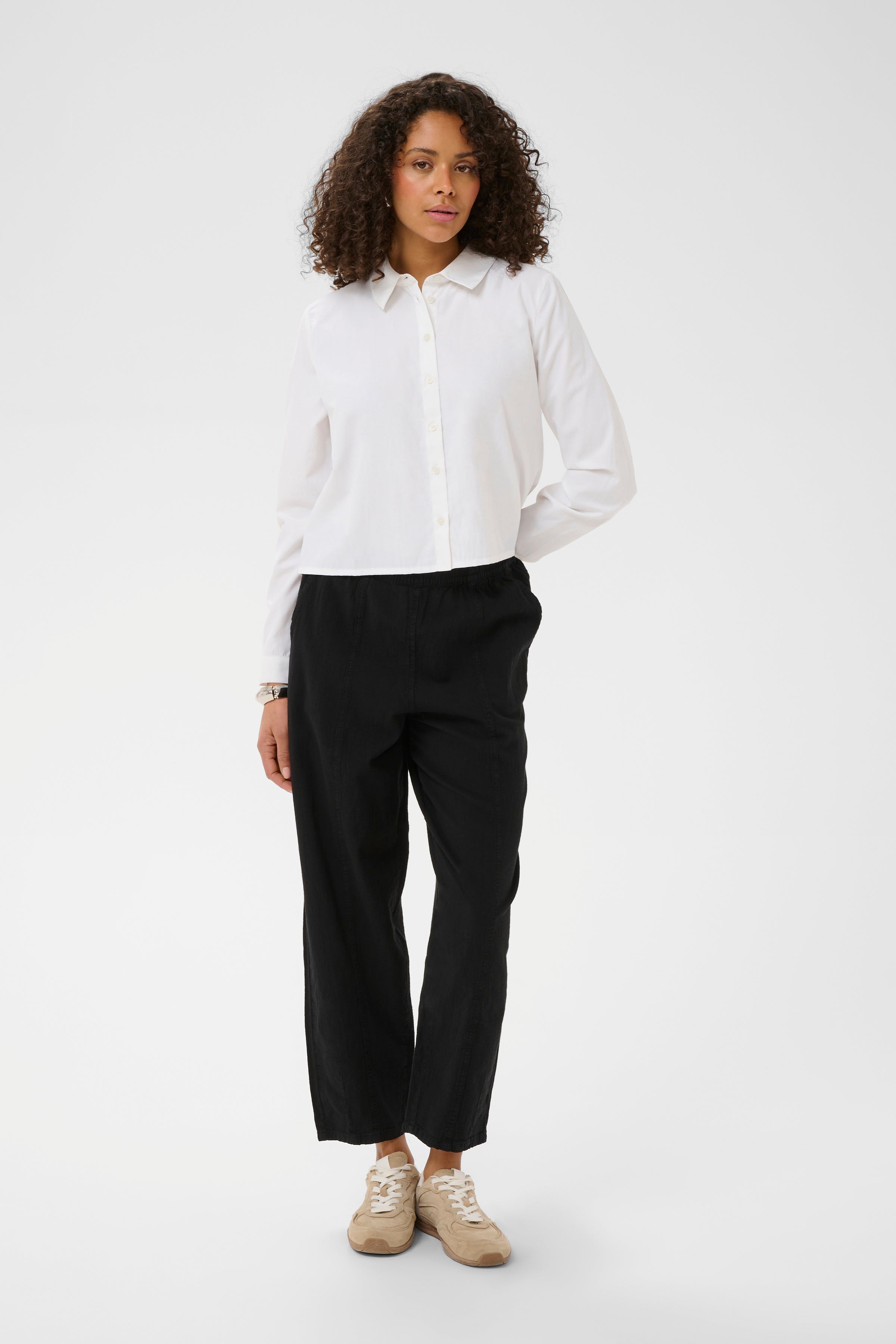 KAnaya Trousers LOOKBOOK FRONT 10511153-100121