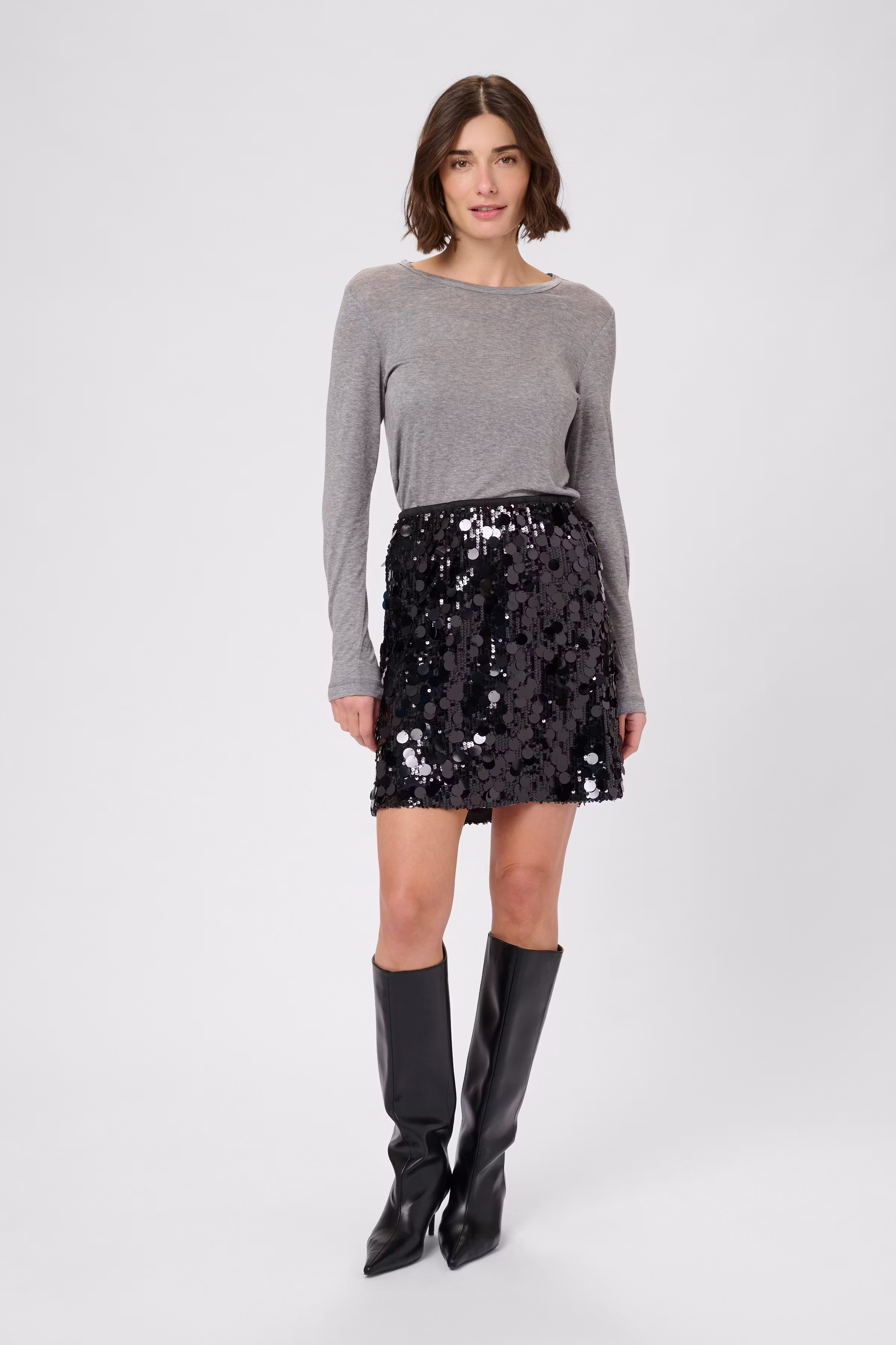 CUsema Sequin skirt LOOKBOOK FRONT 50112207-500012