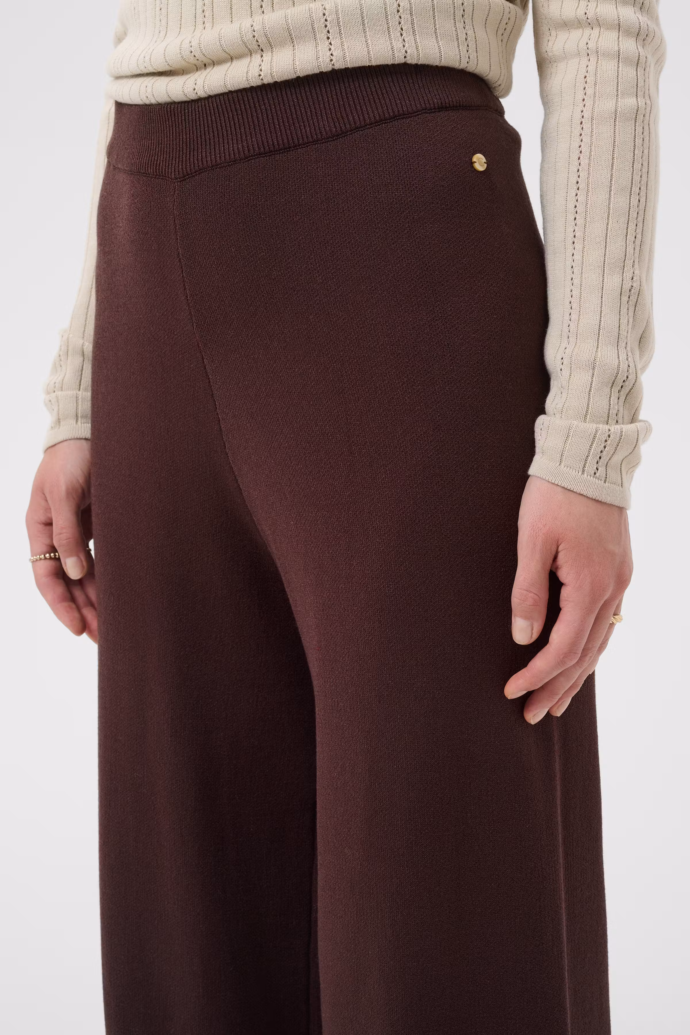 CRDela Trousers LOOKBOOK DETAIL 10615501-191016