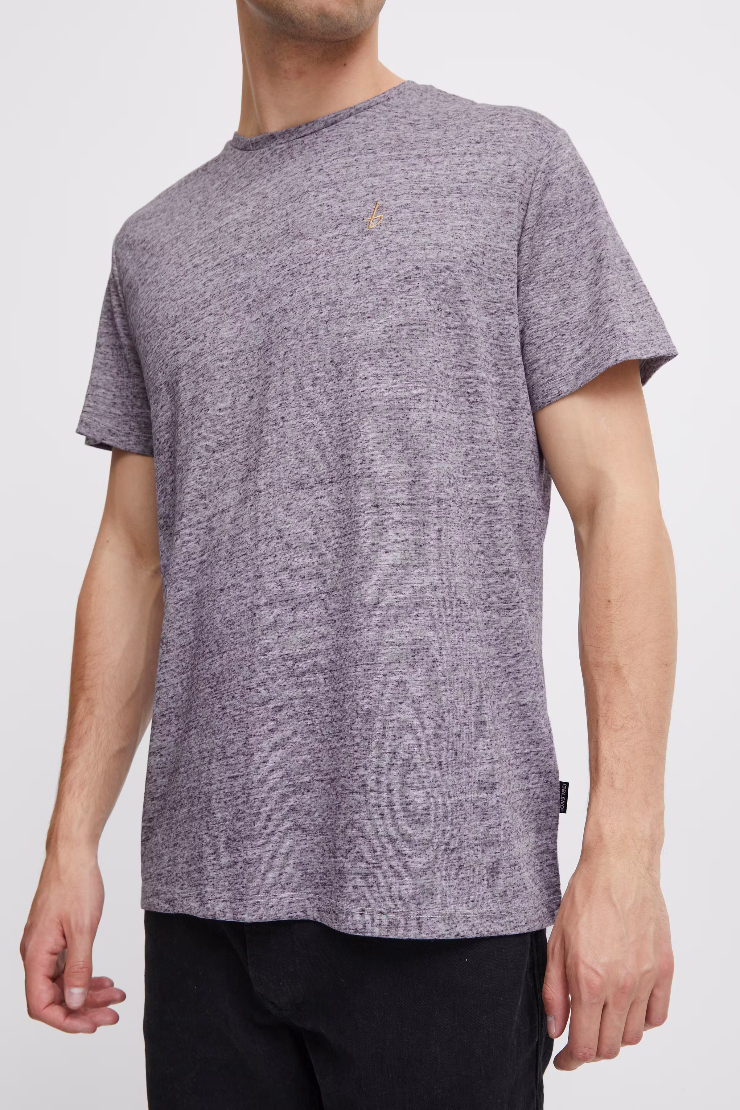 T-shirt LOOKBOOK DETAIL 20716214-110602