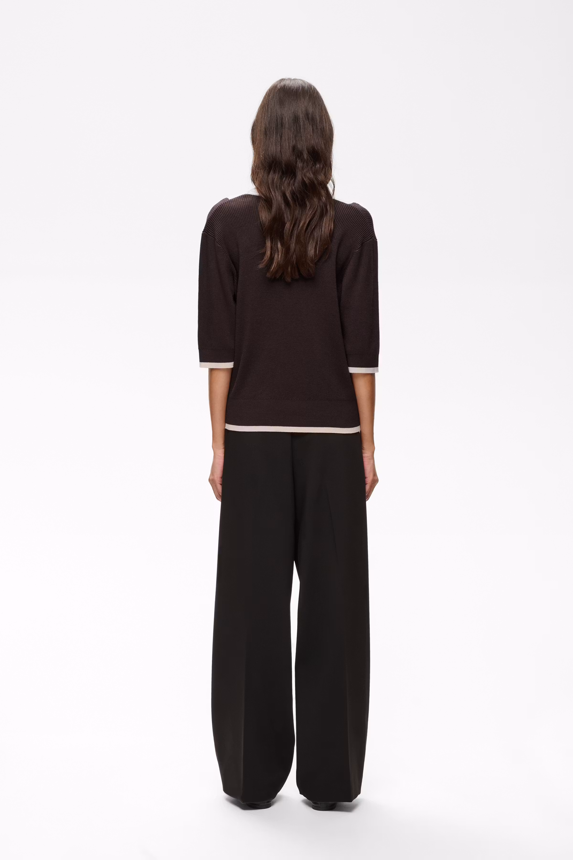 LeenahIW V-Neck Pullover LOOKBOOK BACK 30110675-191109