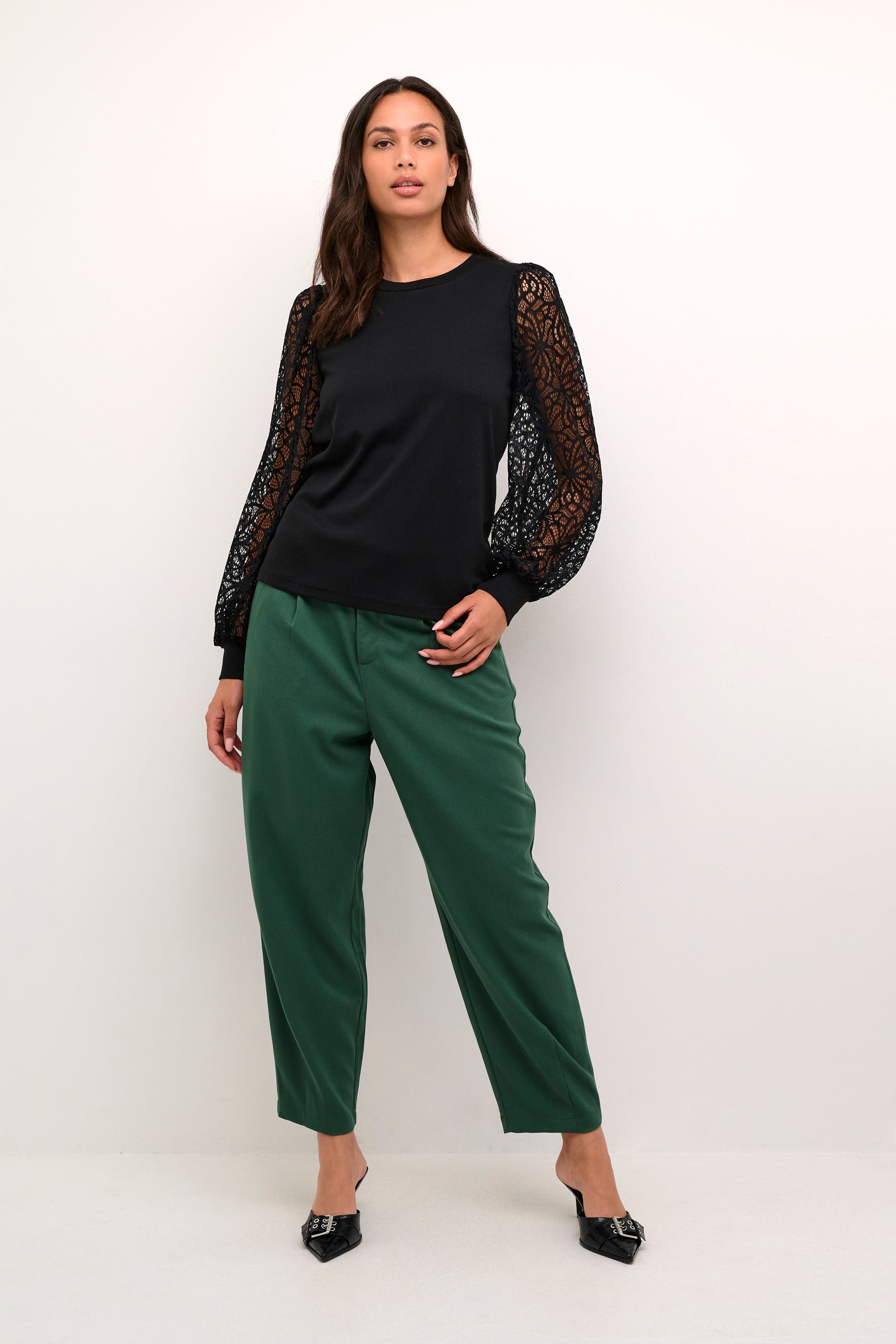 KAbecca Spitzenbluse LOOKBOOK FRONT 10508024-100121