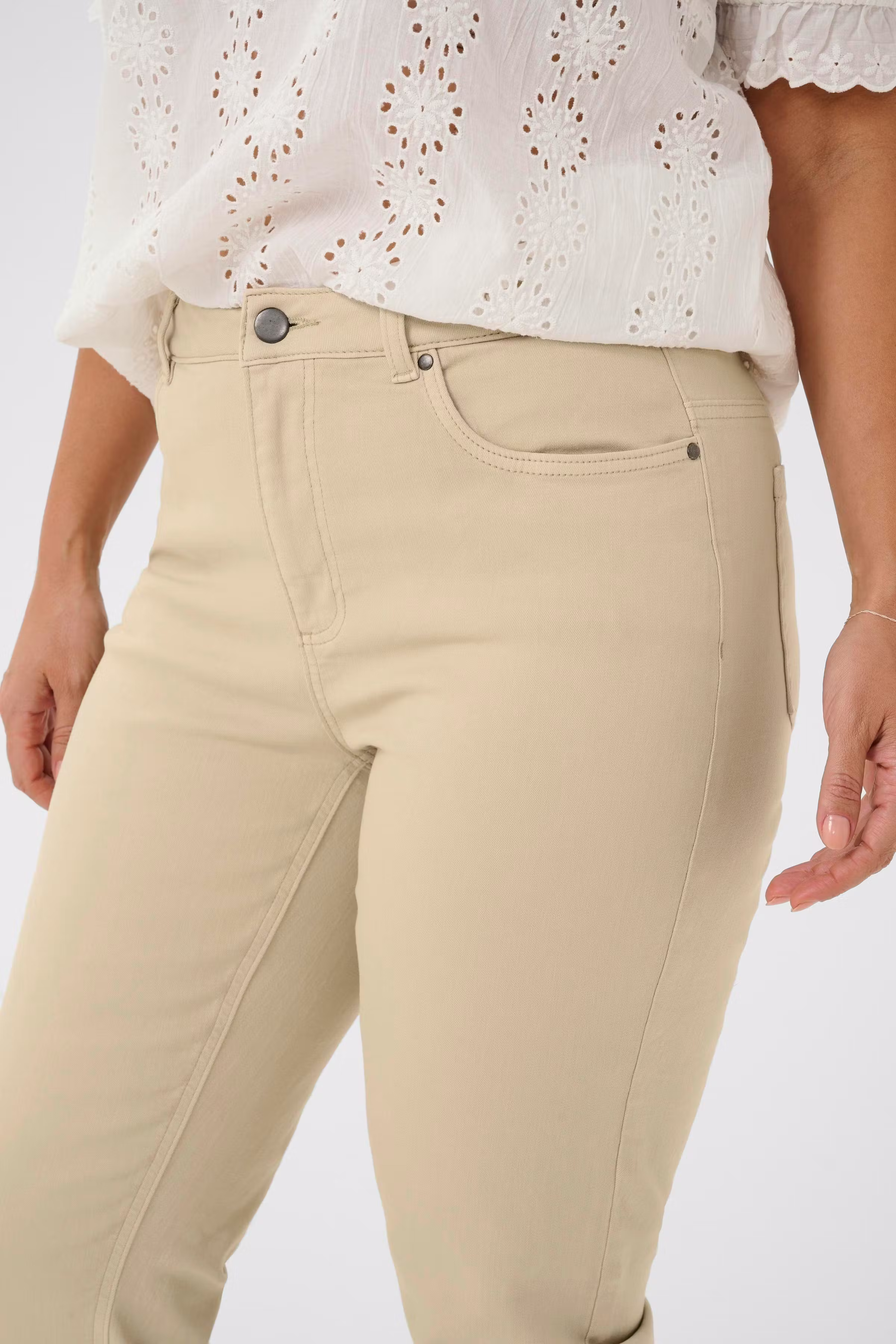 KCdina Jeans LOOKBOOK DETAIL 10584062-151305