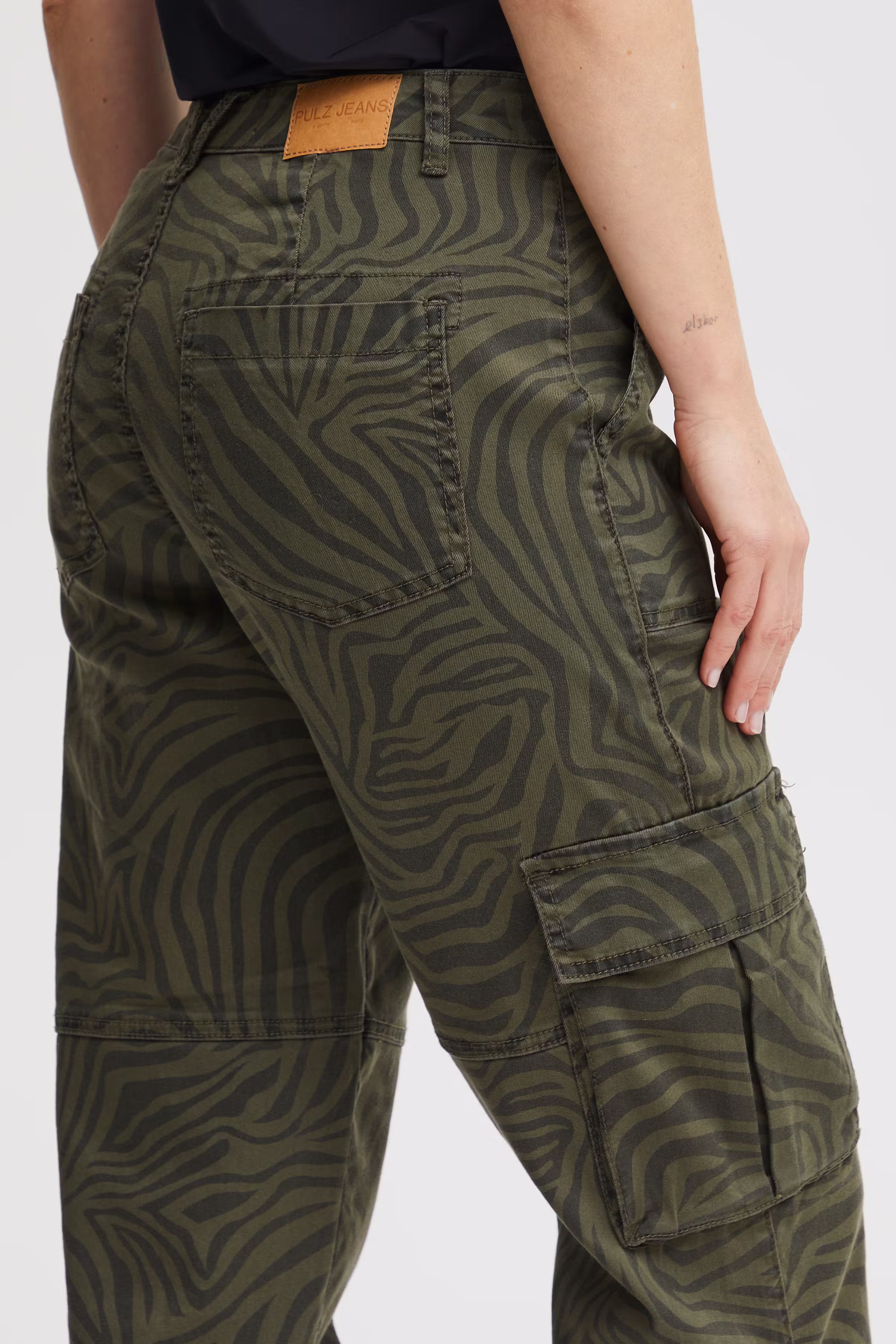 PZANGELA Trousers LOOKBOOK DETAIL 50206948-201651