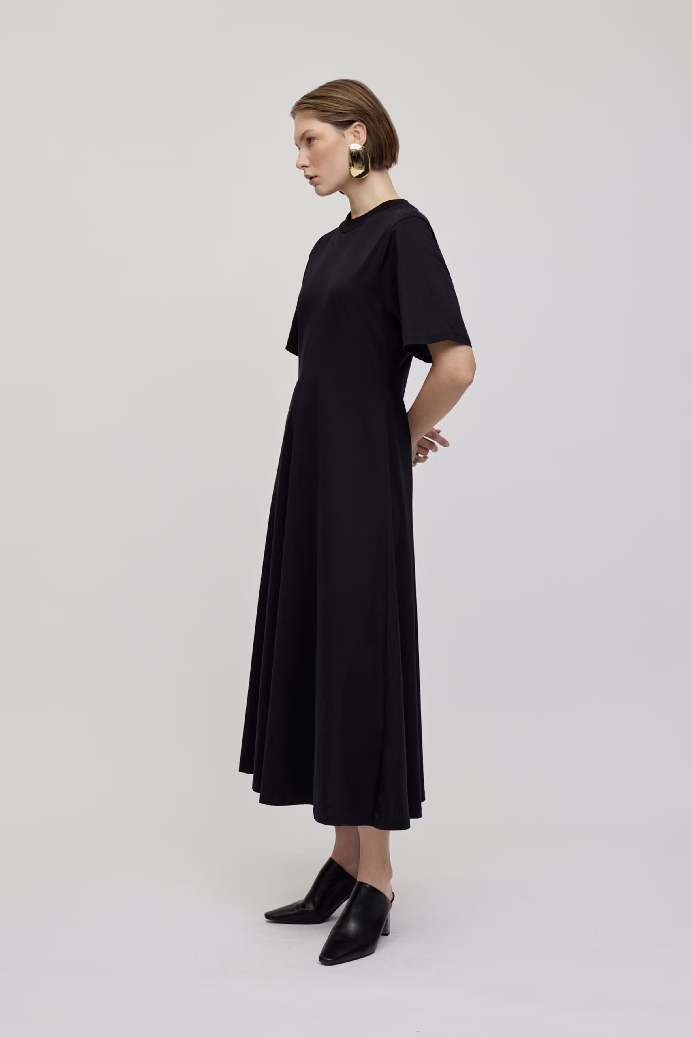 Franziska Kjole LOOKBOOK FRONT 30600558-BK999