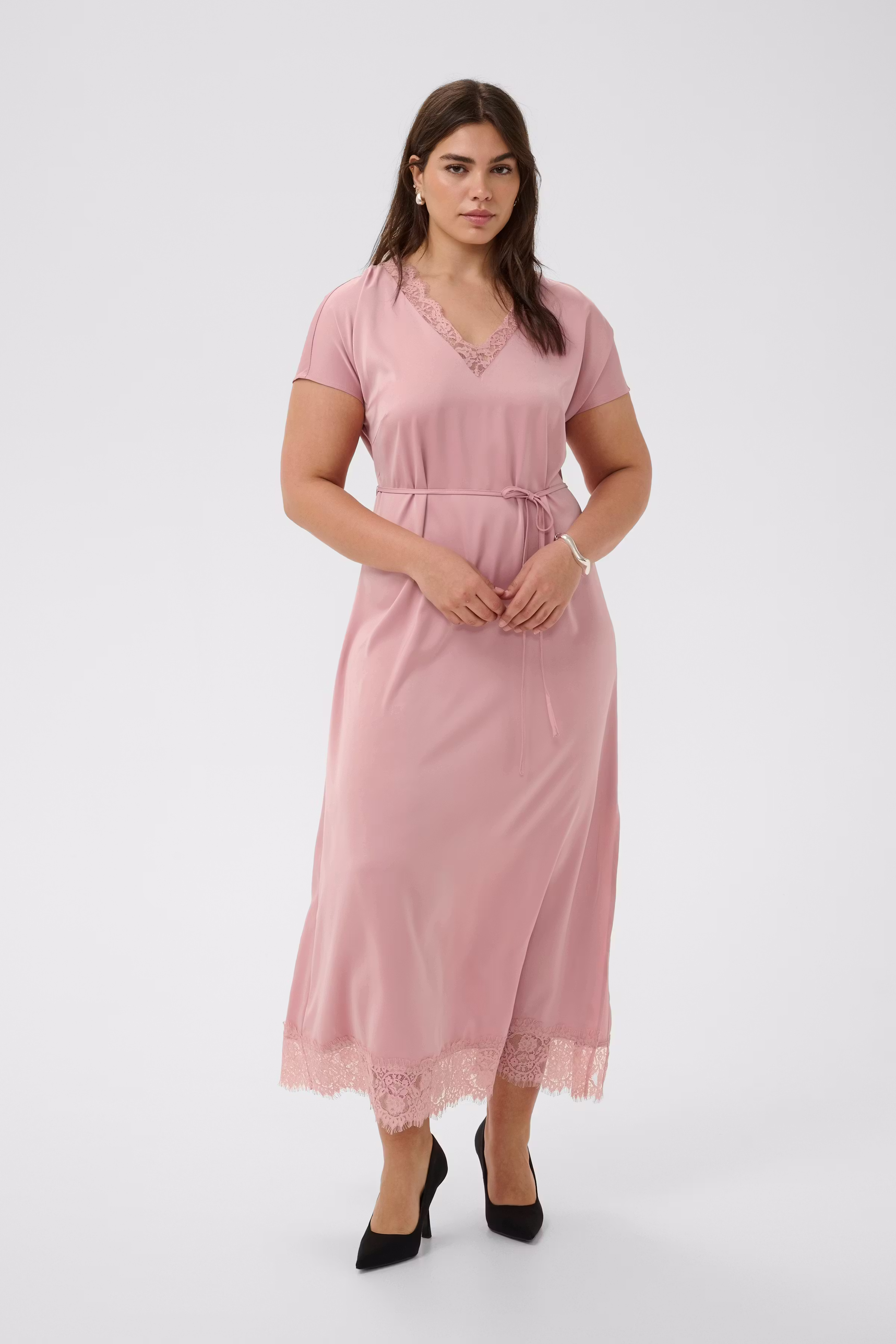 KCjamie Dress LOOKBOOK FRONT 10584345-109900