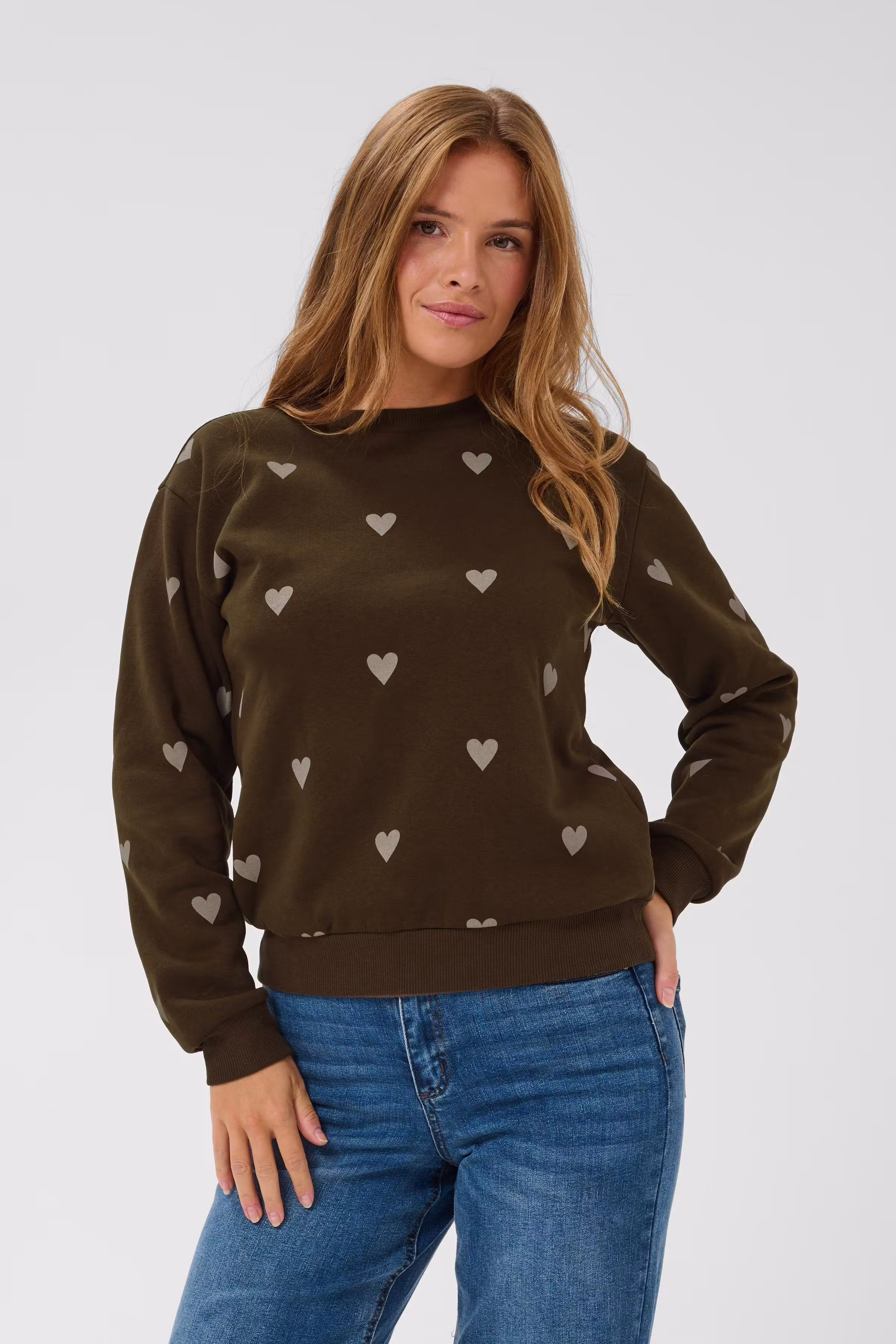KAmabel Sweatshirt LOOKBOOK FRONT 10511922-1000559