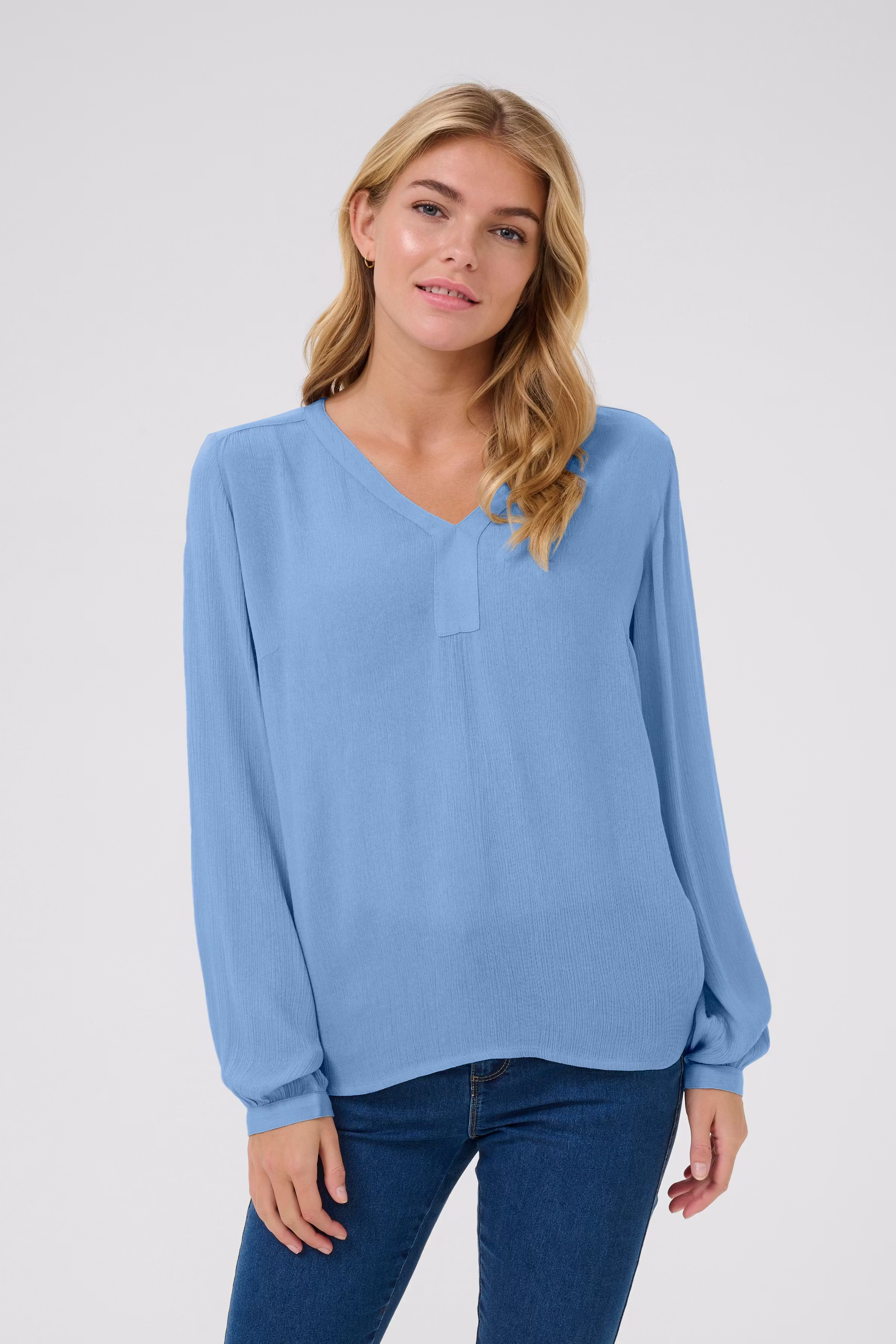 KAamber Bluse LOOKBOOK FRONT 501032-183936