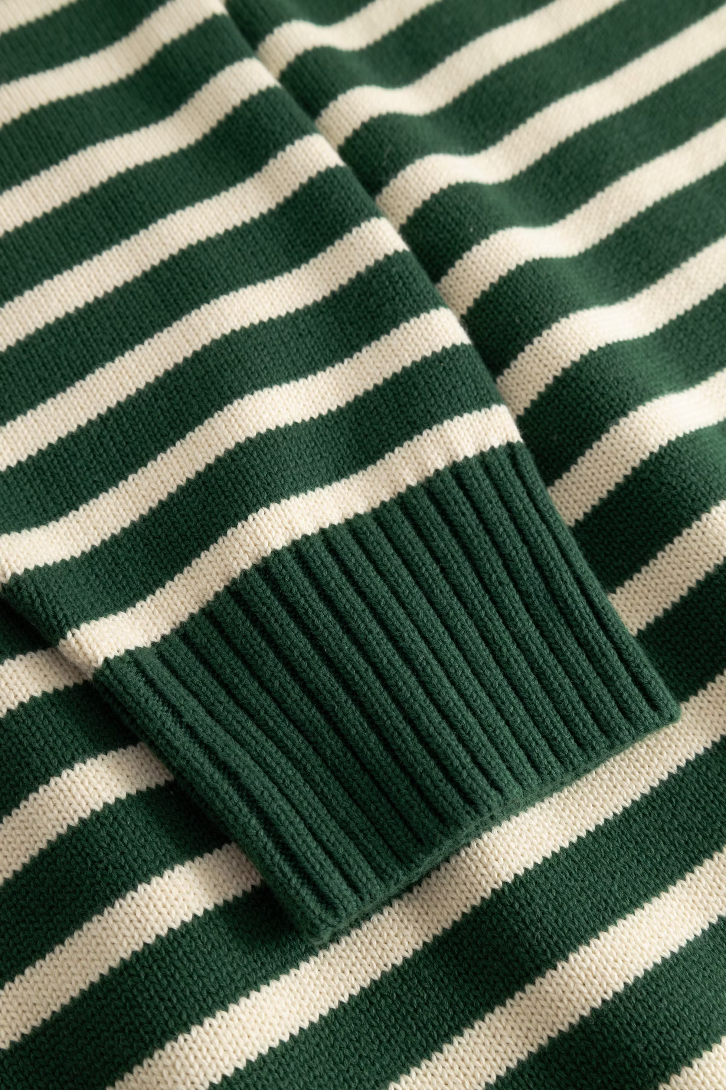 WWTay Pullover PACK DETAIL 30252075-304879