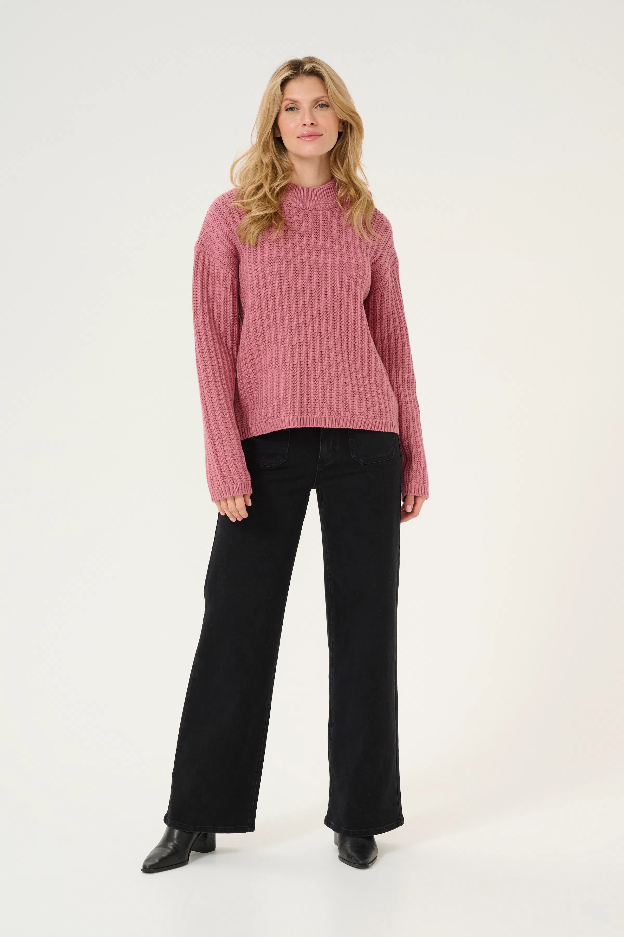 KAbess Pullover LOOKBOOK FRONT 10509097-171609