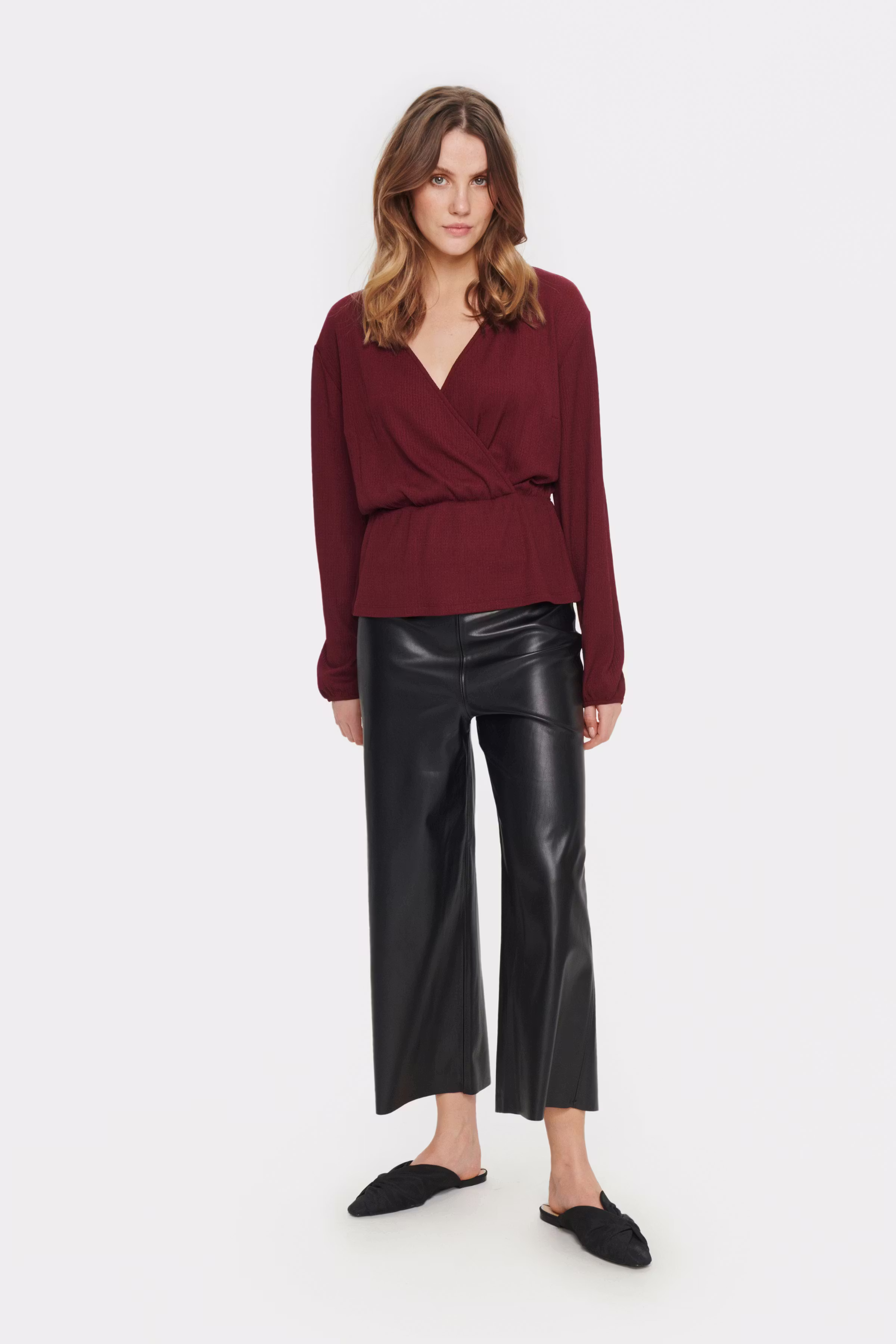 ViggSZ Blus LOOKBOOK FRONT 30512708-191528