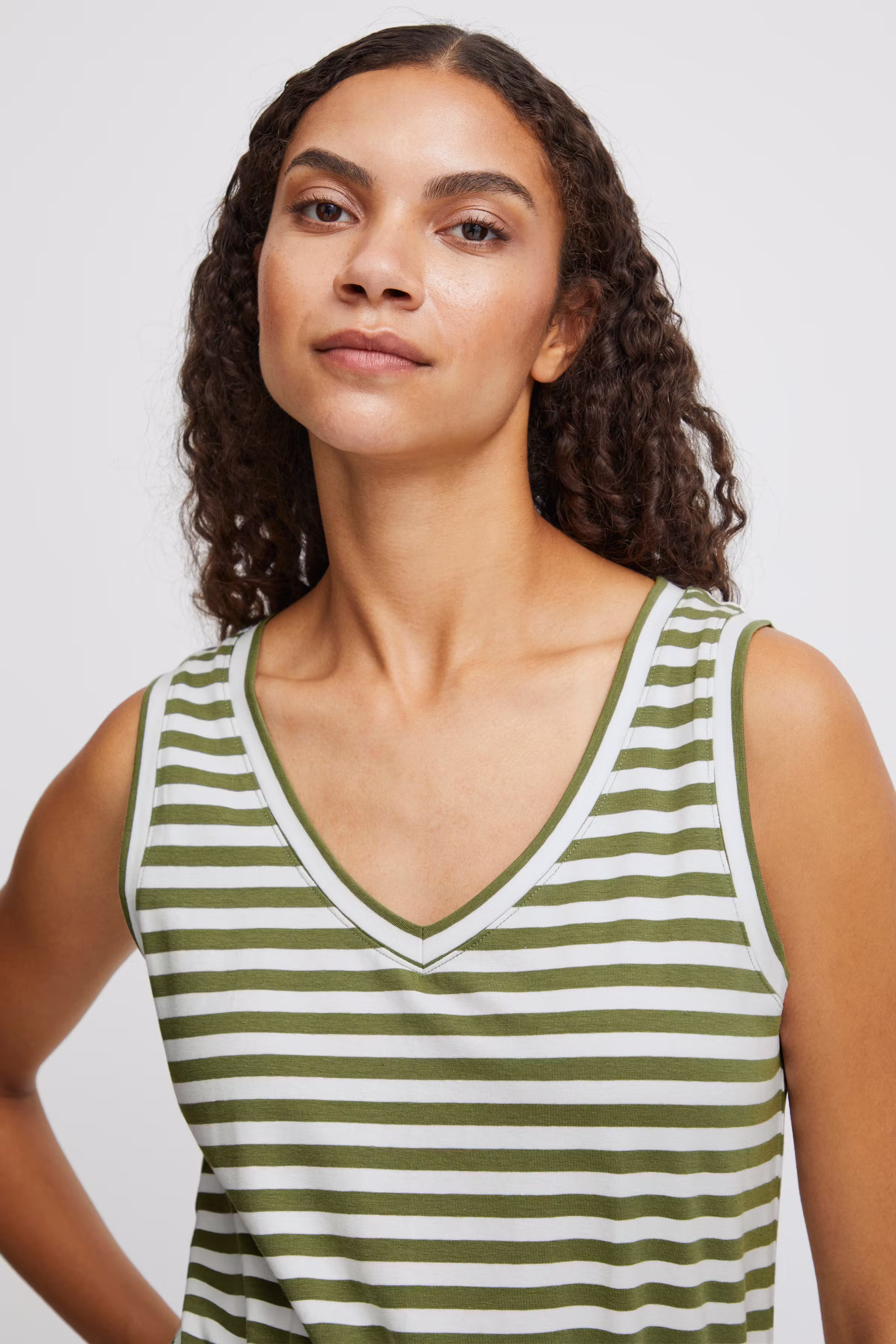 BYPANDINNA Kjole LOOKBOOK DETAIL 20814992-200814