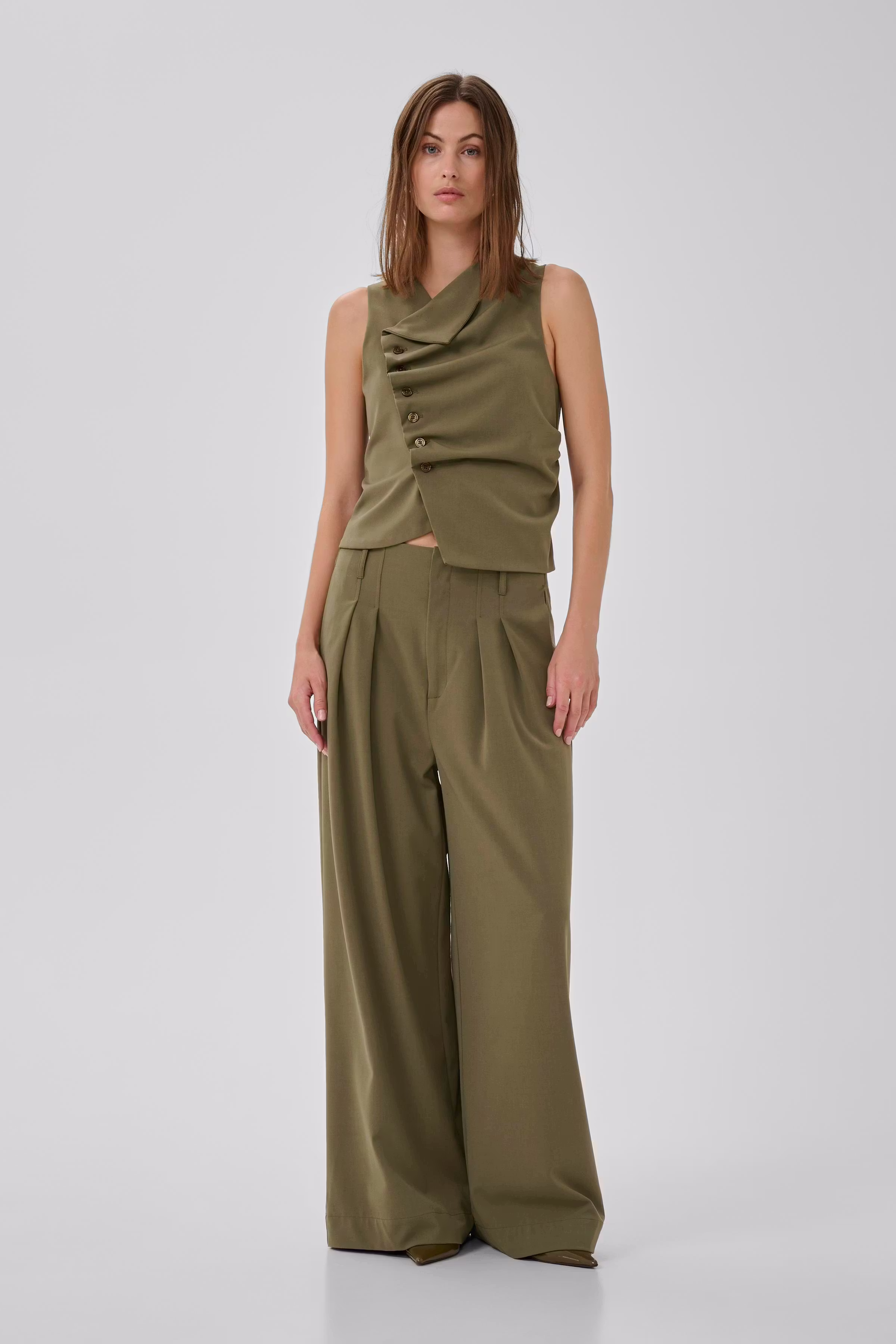 MWHace Trousers LOOKBOOK FRONT 10705407-180820