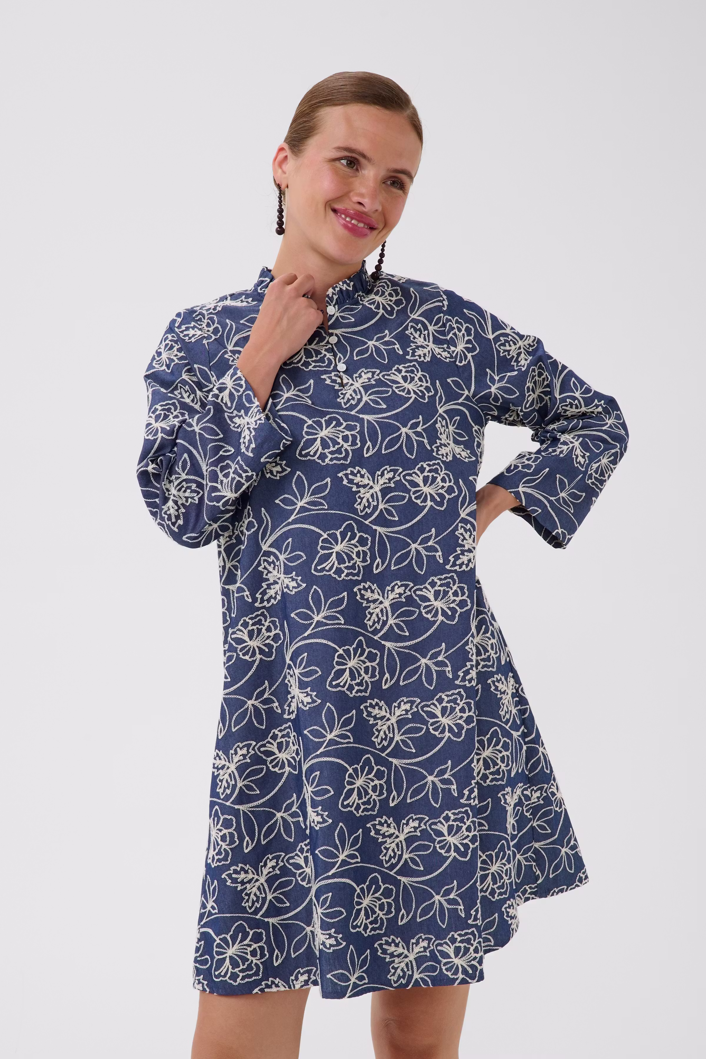 CUnikola Kjole LOOKBOOK FRONT 50113359-109683