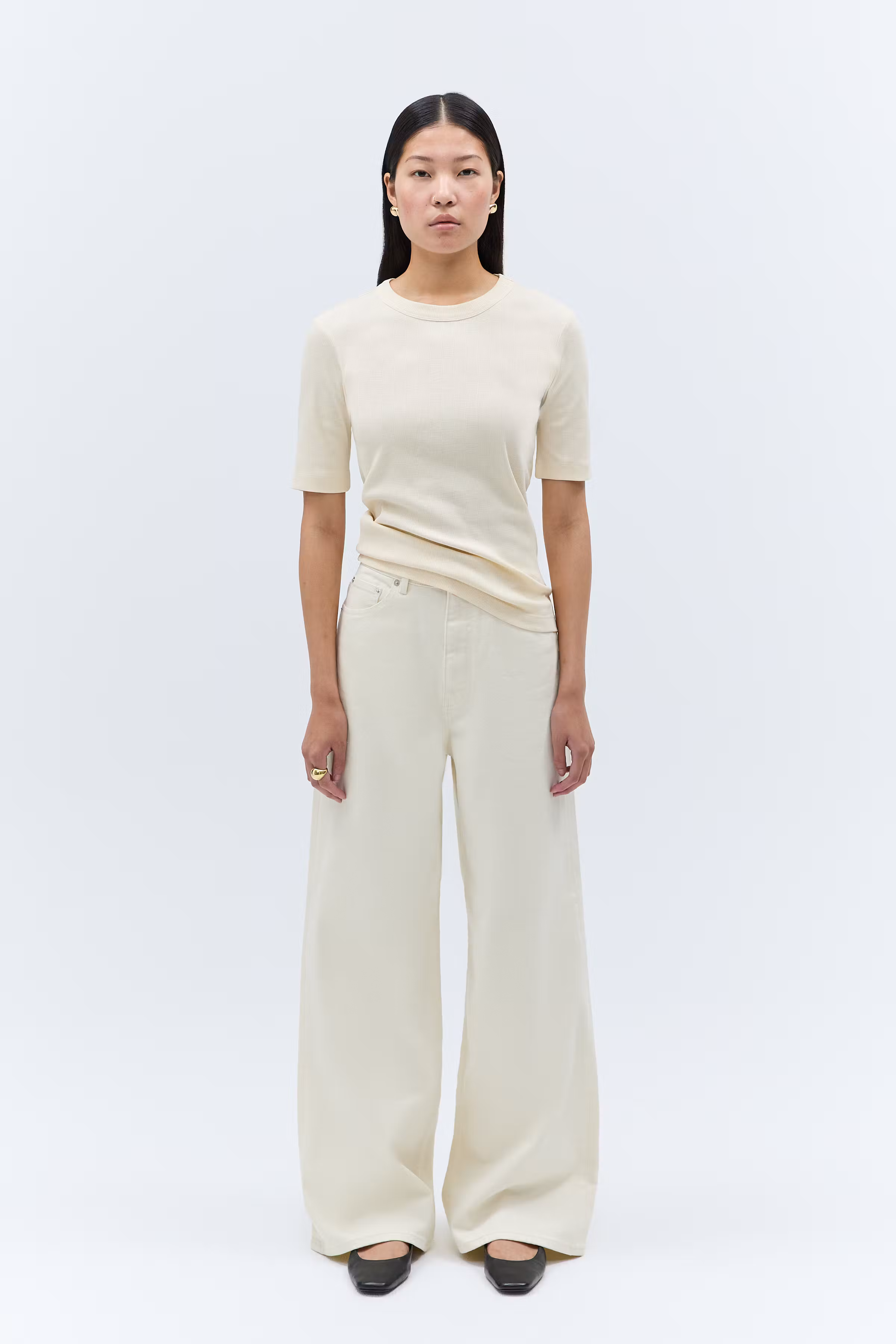 IOKRISTIN Top LOOKBOOK FRONT 30600546-WH014