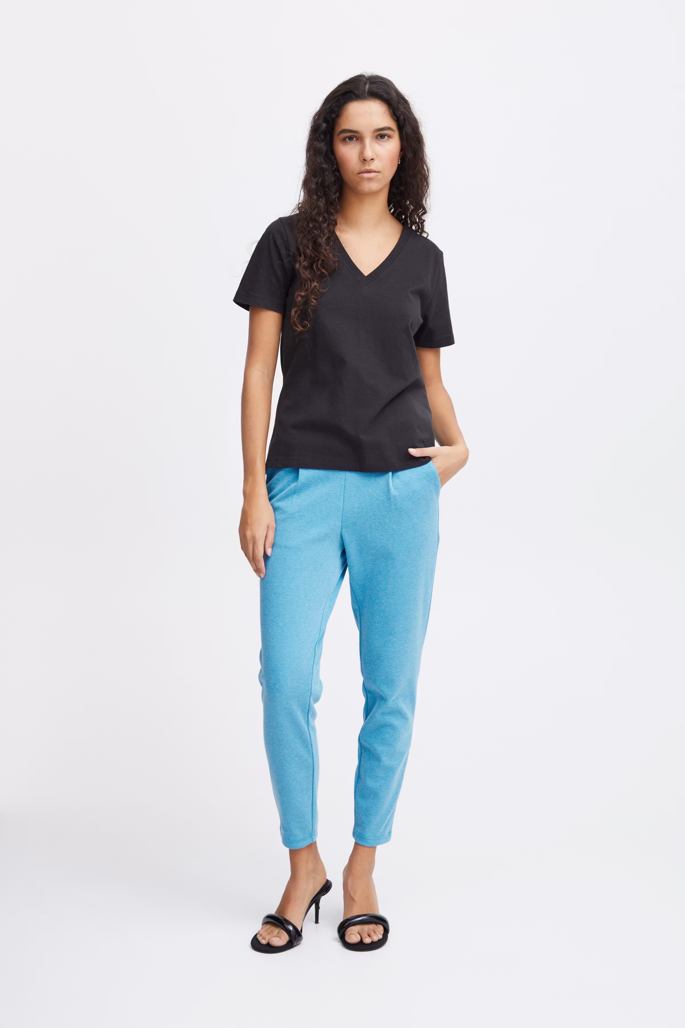 IHKATE Trousers LOOKBOOK FRONT 20113286-184250