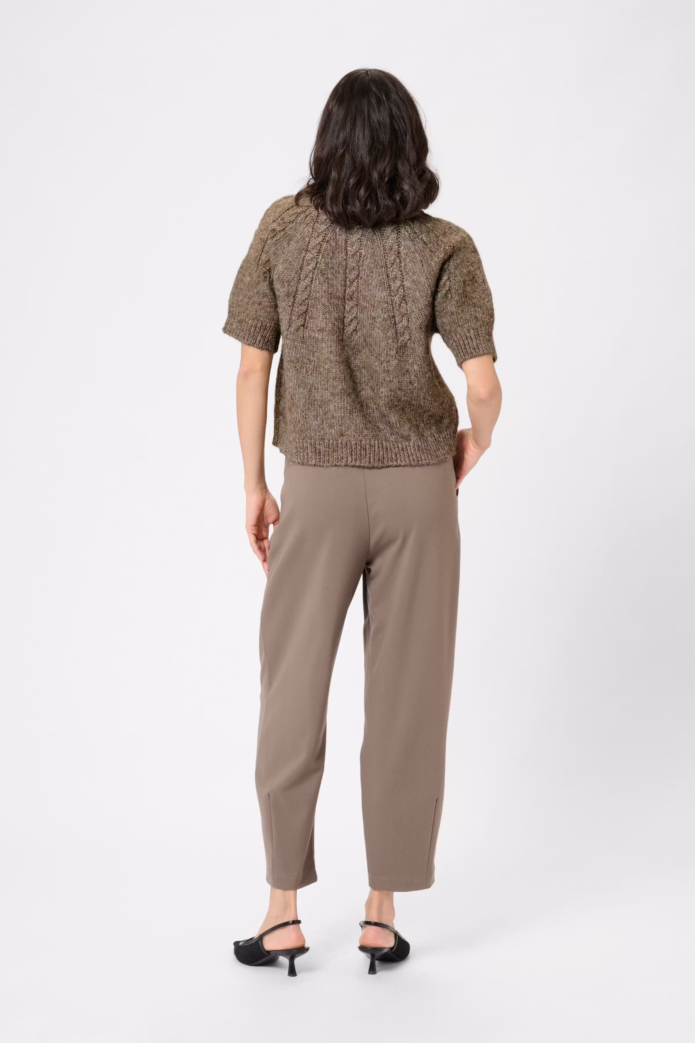 KAcuba Pullover LOOKBOOK BACK 10510822-1908081