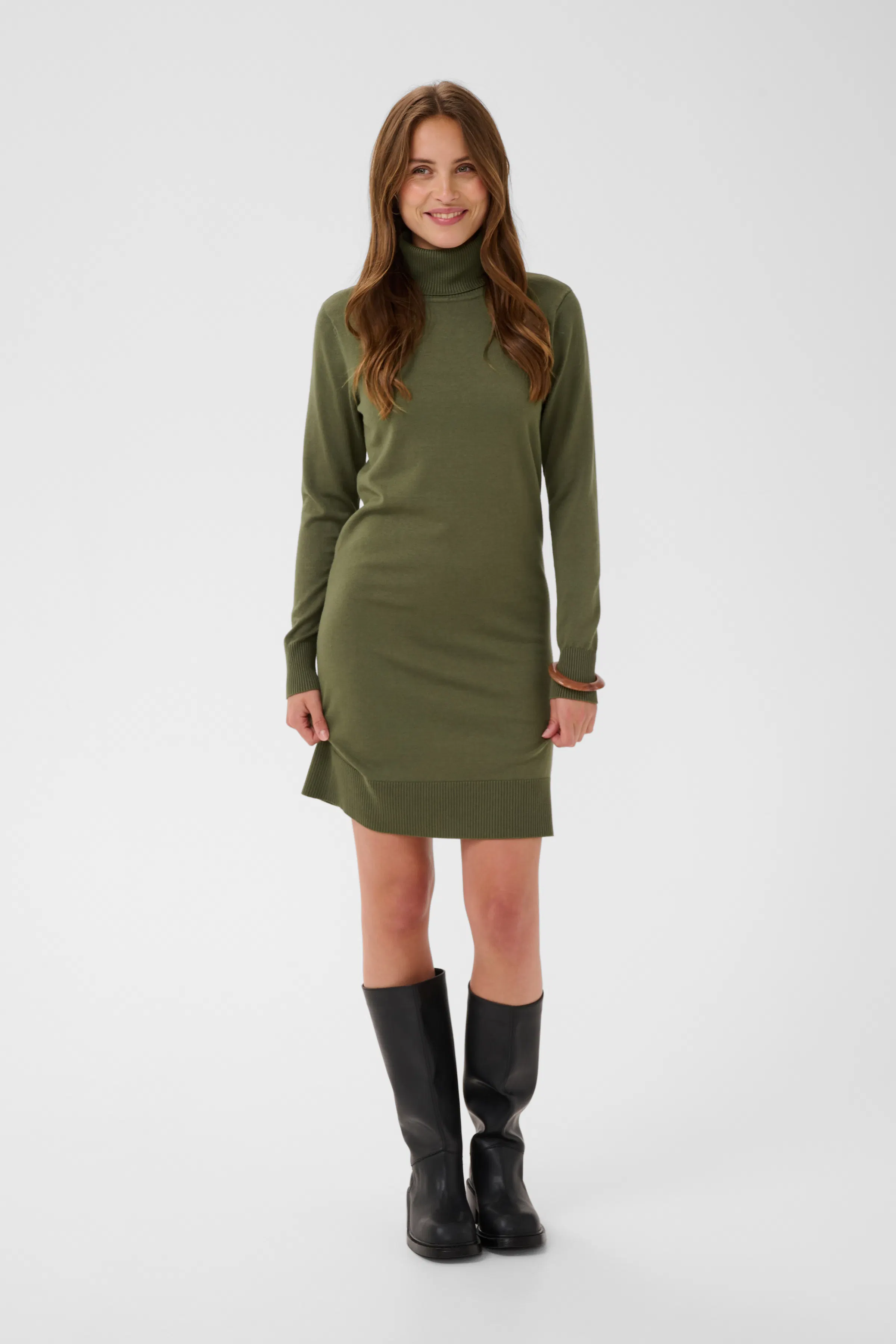 U6801, Kleid LOOKBOOK FRONT 30501696-1804201