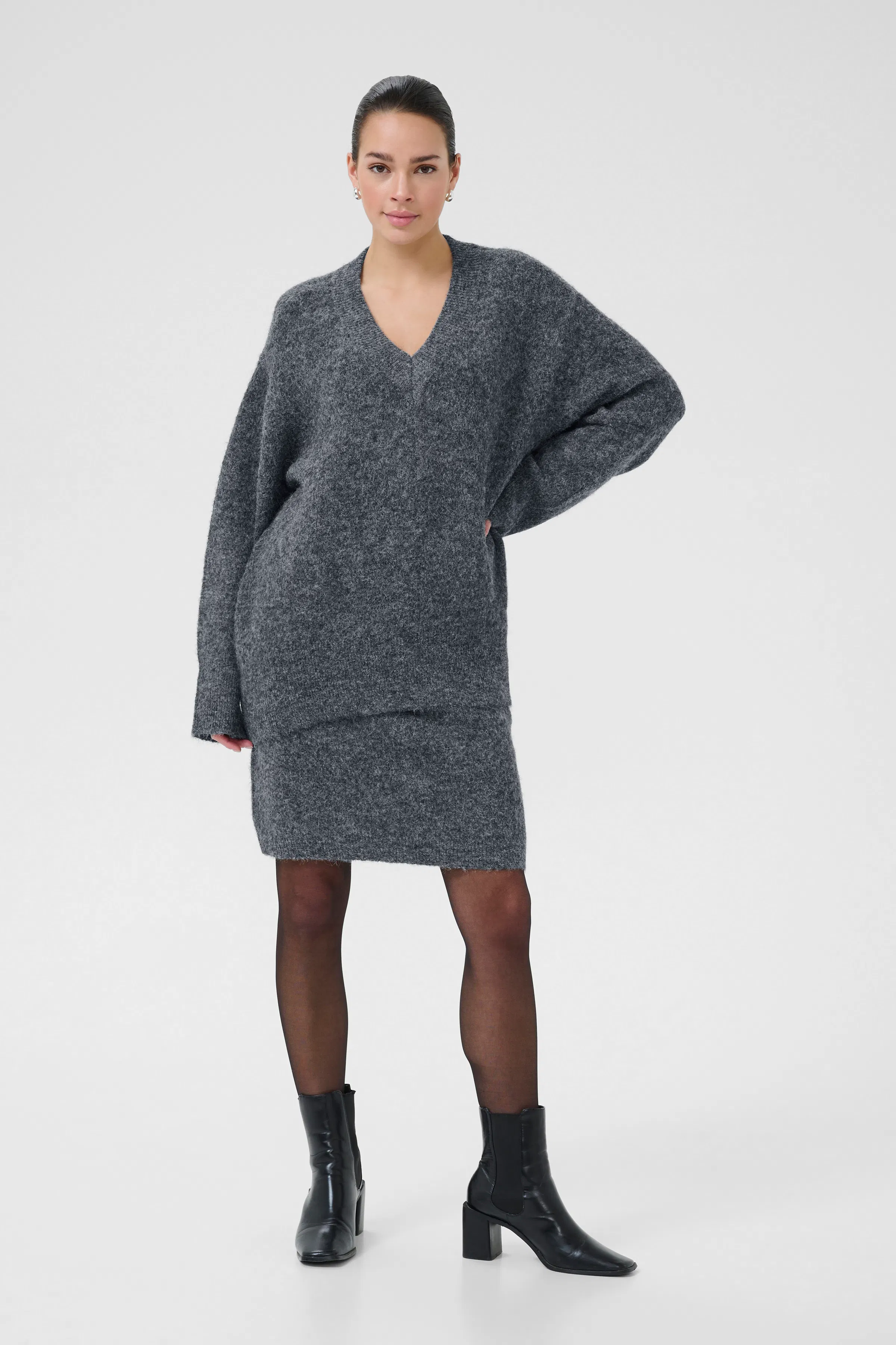 KAtrudy Pullover LOOKBOOK FRONT 10510635-100125