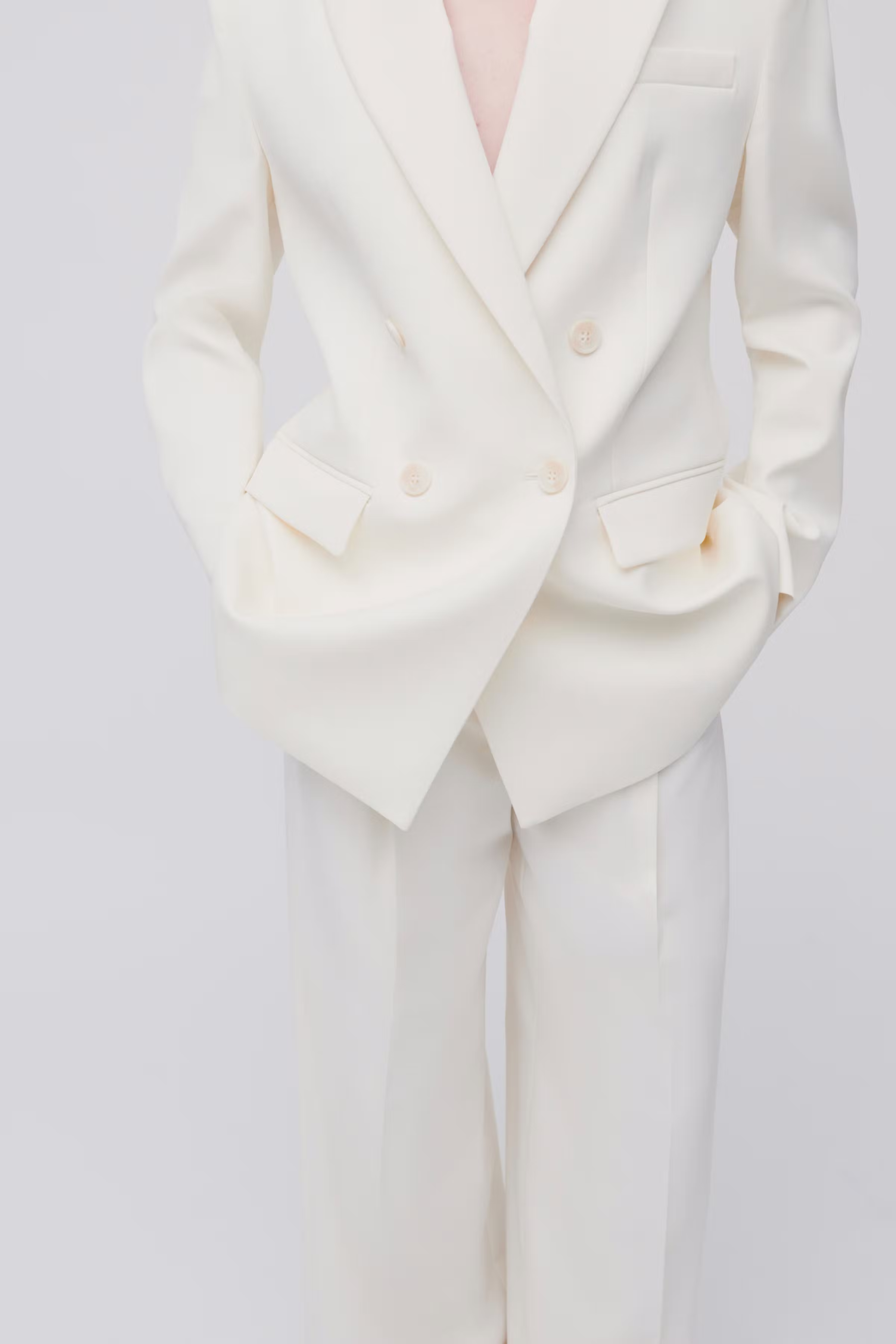 JUDITH Blazer LOOKBOOK DETAIL 30600724-WH010