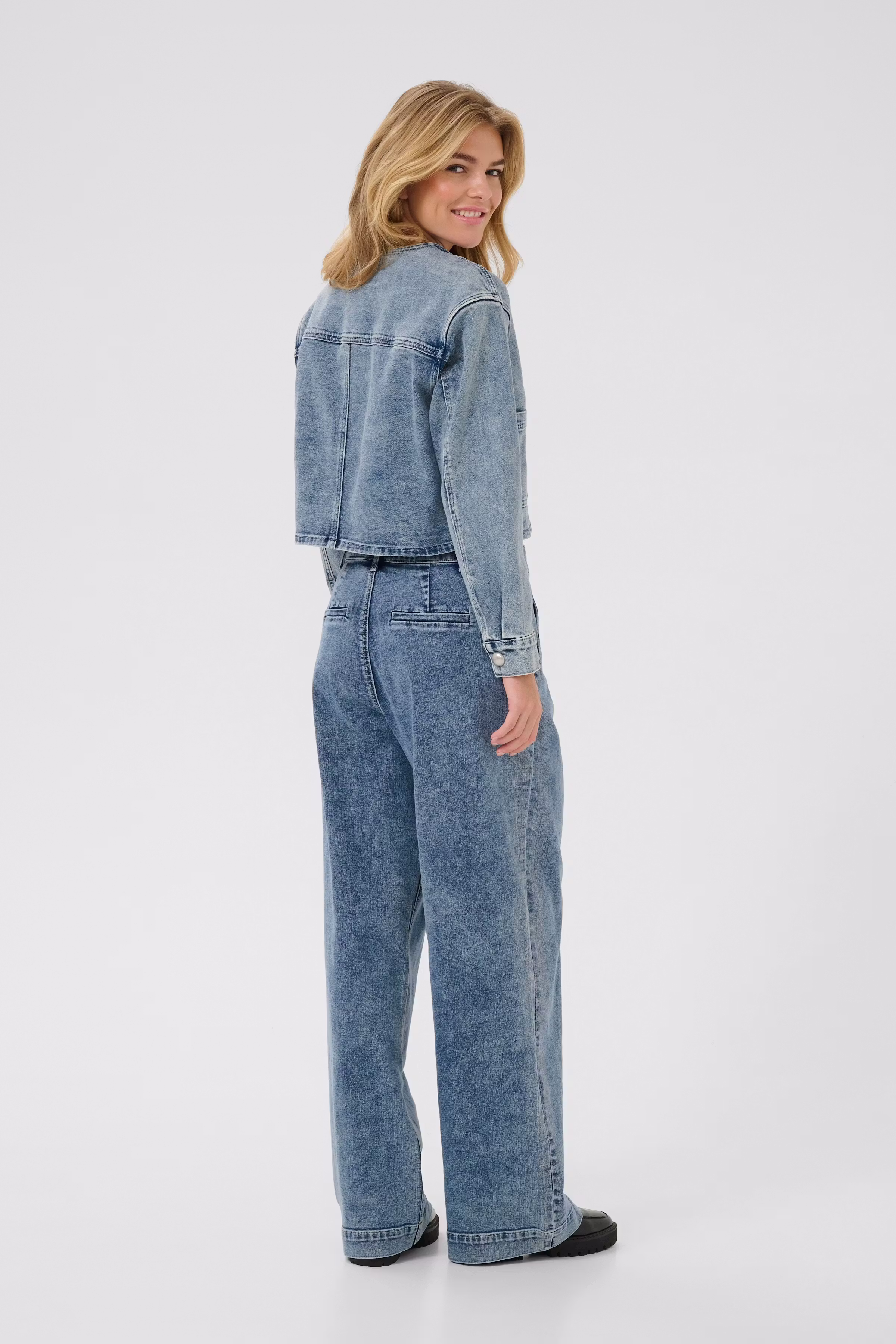 KAdoriana Denim Jas LOOKBOOK BACK 10509620-107702