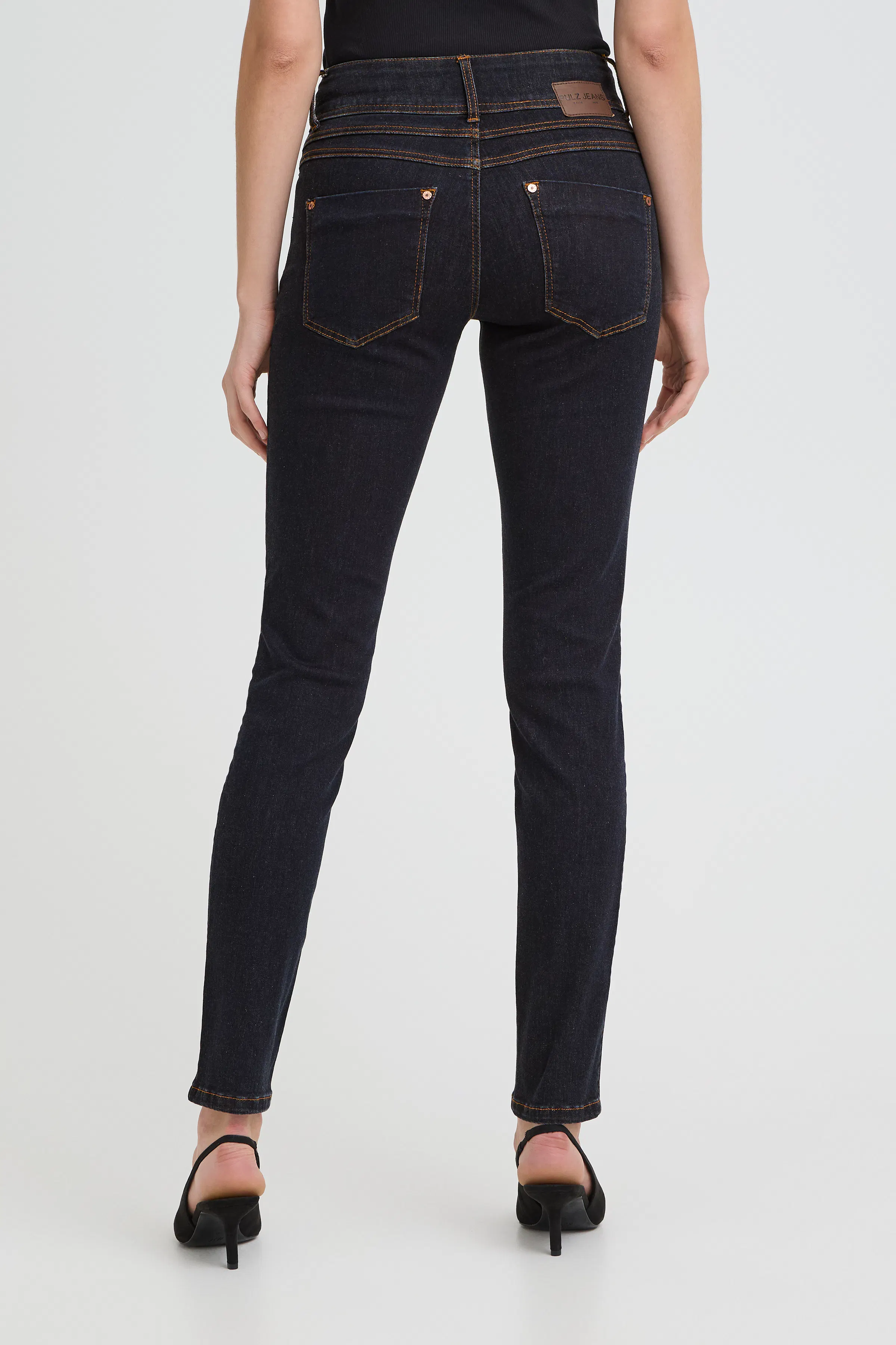 PZSUZY HW Curved Jeans Skinny leg LOOKBOOK BACK 50206183-202124