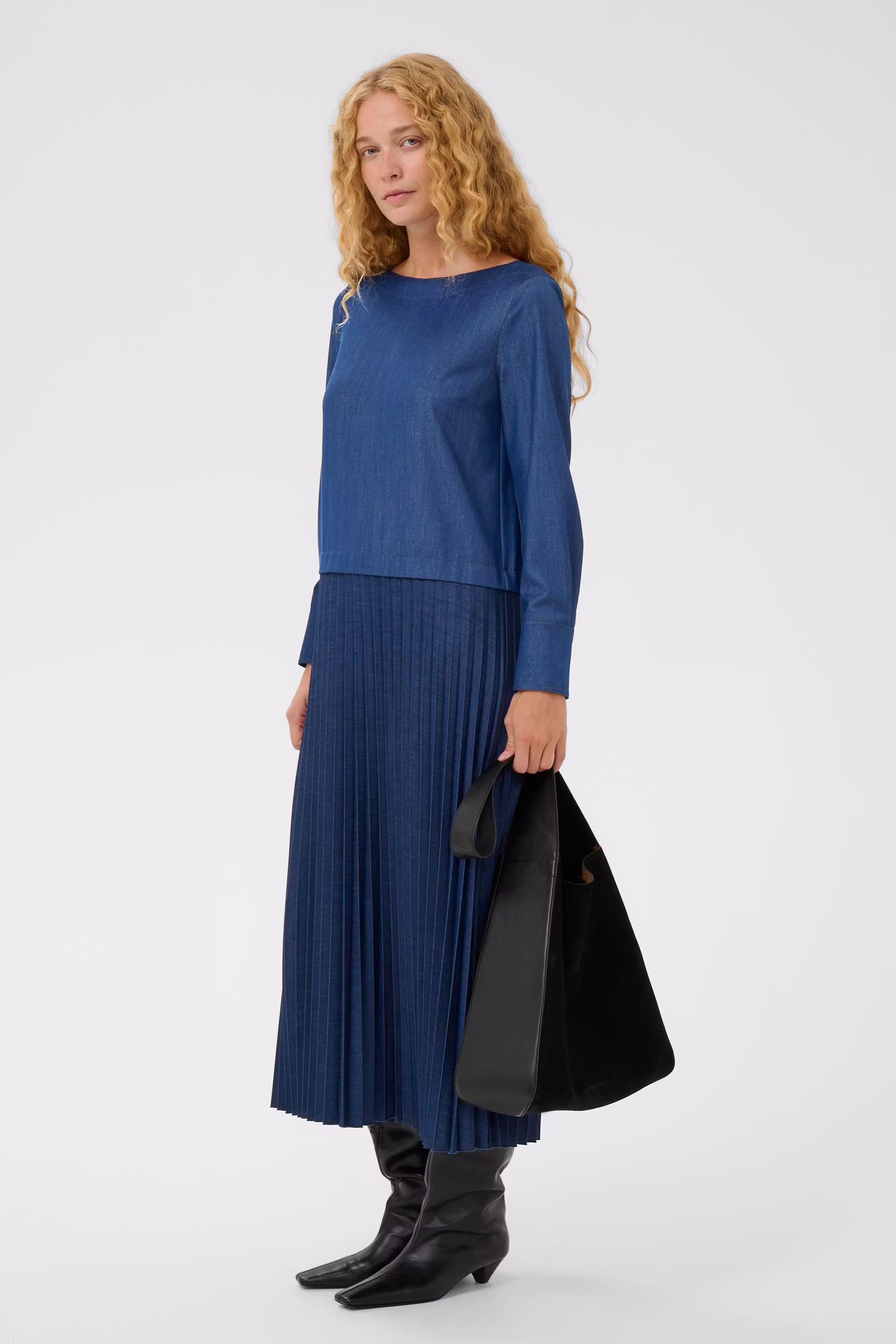 CHERRIEIW Dress LOOKBOOK FRONT 30112201-194118