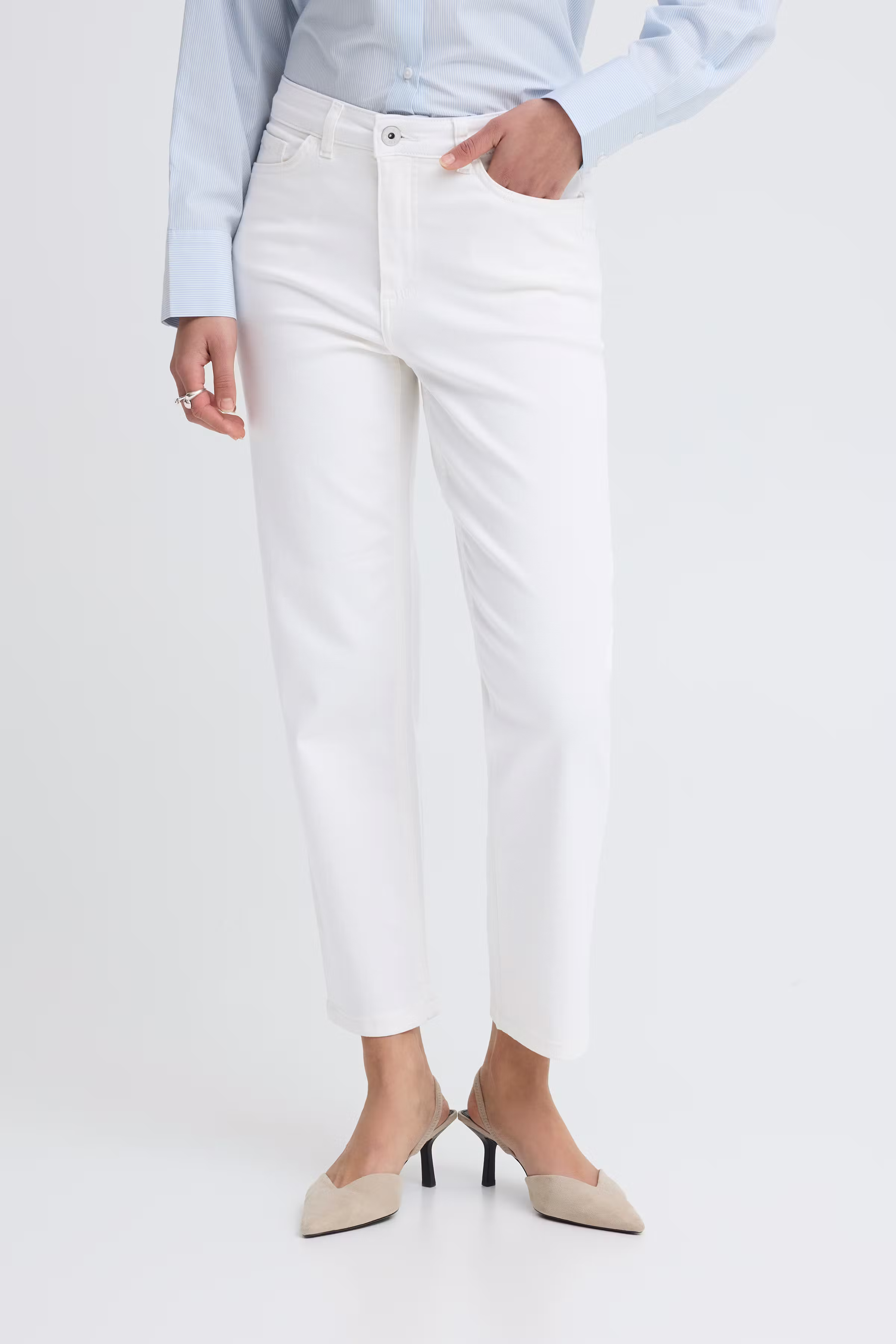 Jeans LOOKBOOK FRONT 20114112-114800