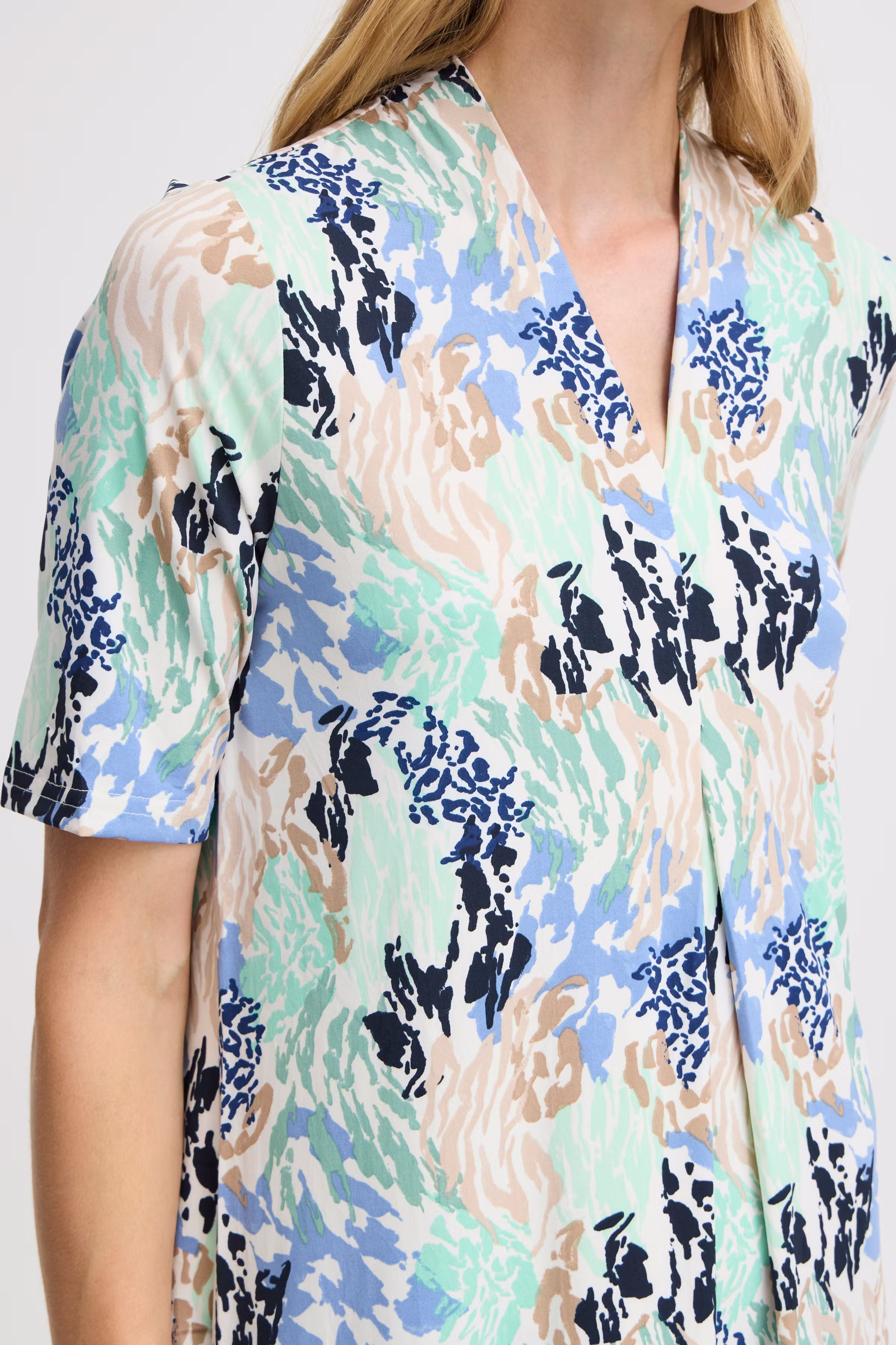 FRSEEN Tunika LOOKBOOK DETAIL 20613922-203177